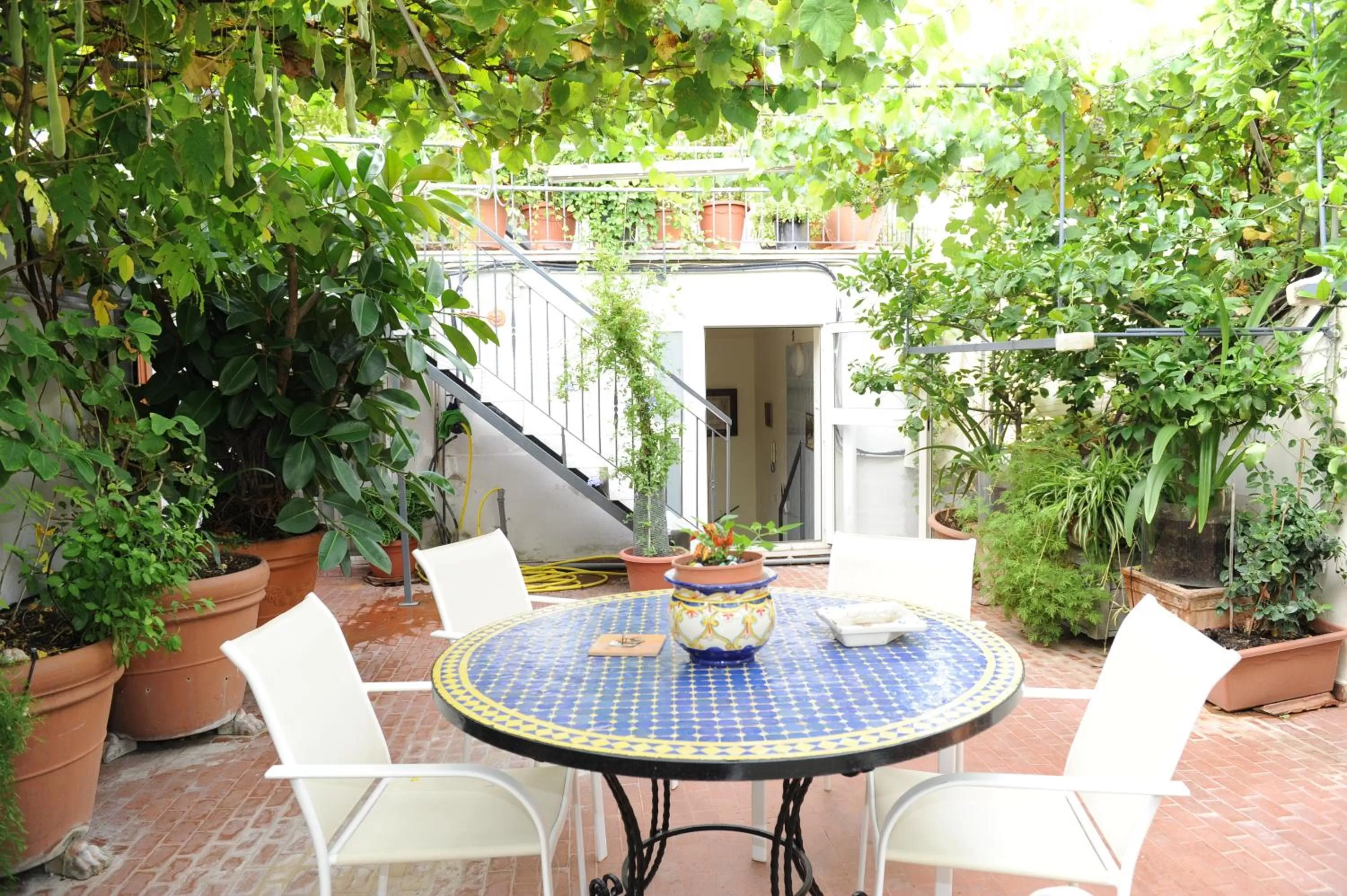 Patio in Come D'Incanto A Napoli