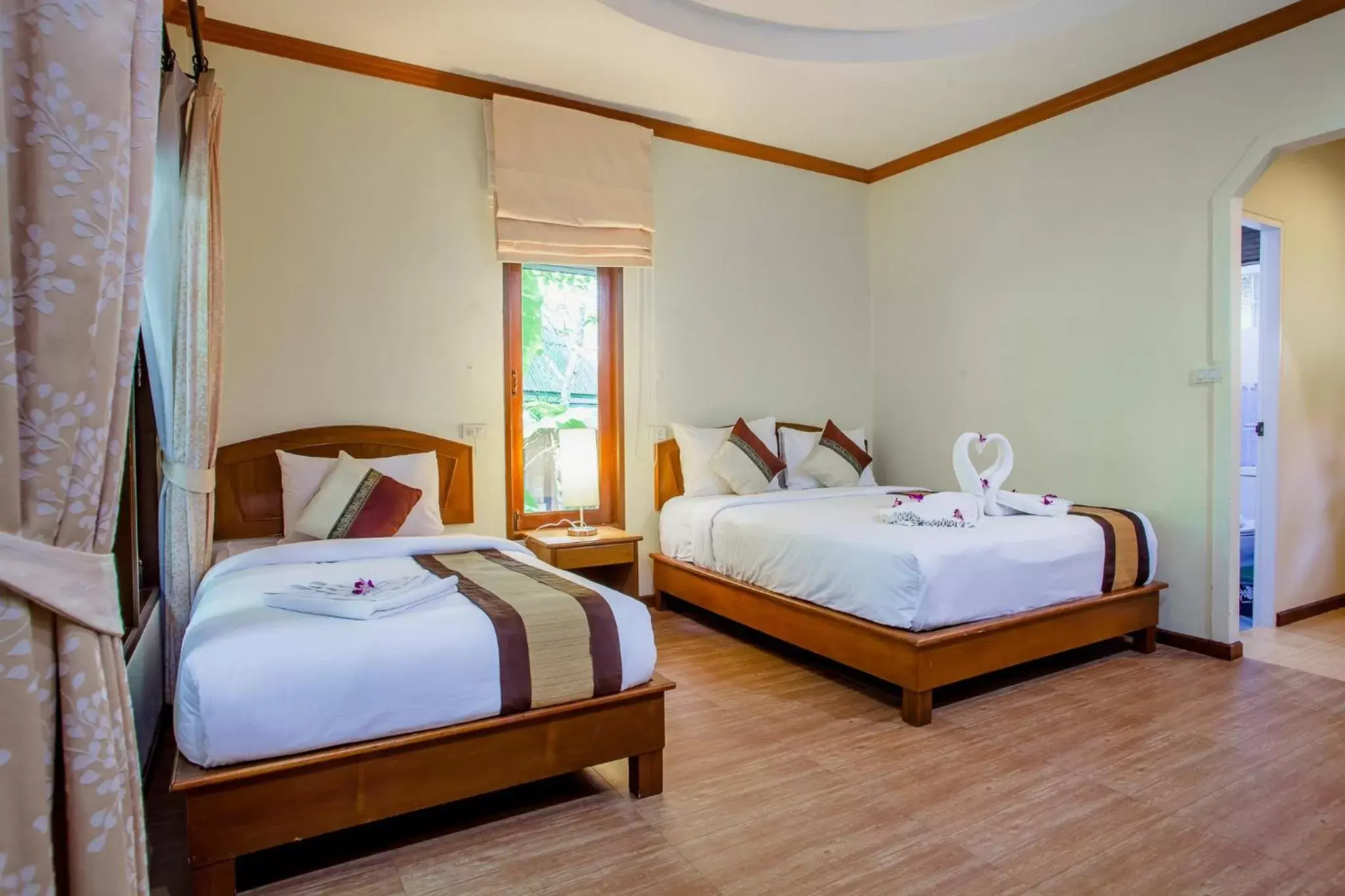 Bed in Aonang Cliff View Resort SHA Extra Plus