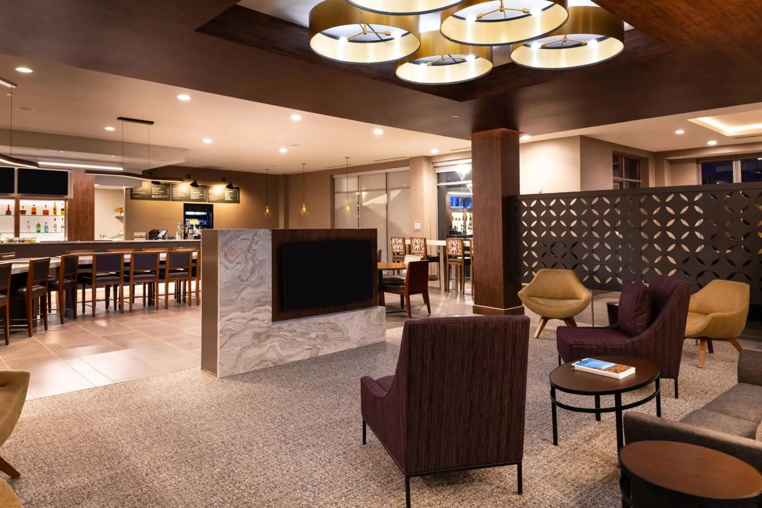 Restaurant/places to eat, Lobby/Reception in Courtyard by Marriott Charlotte Northlake