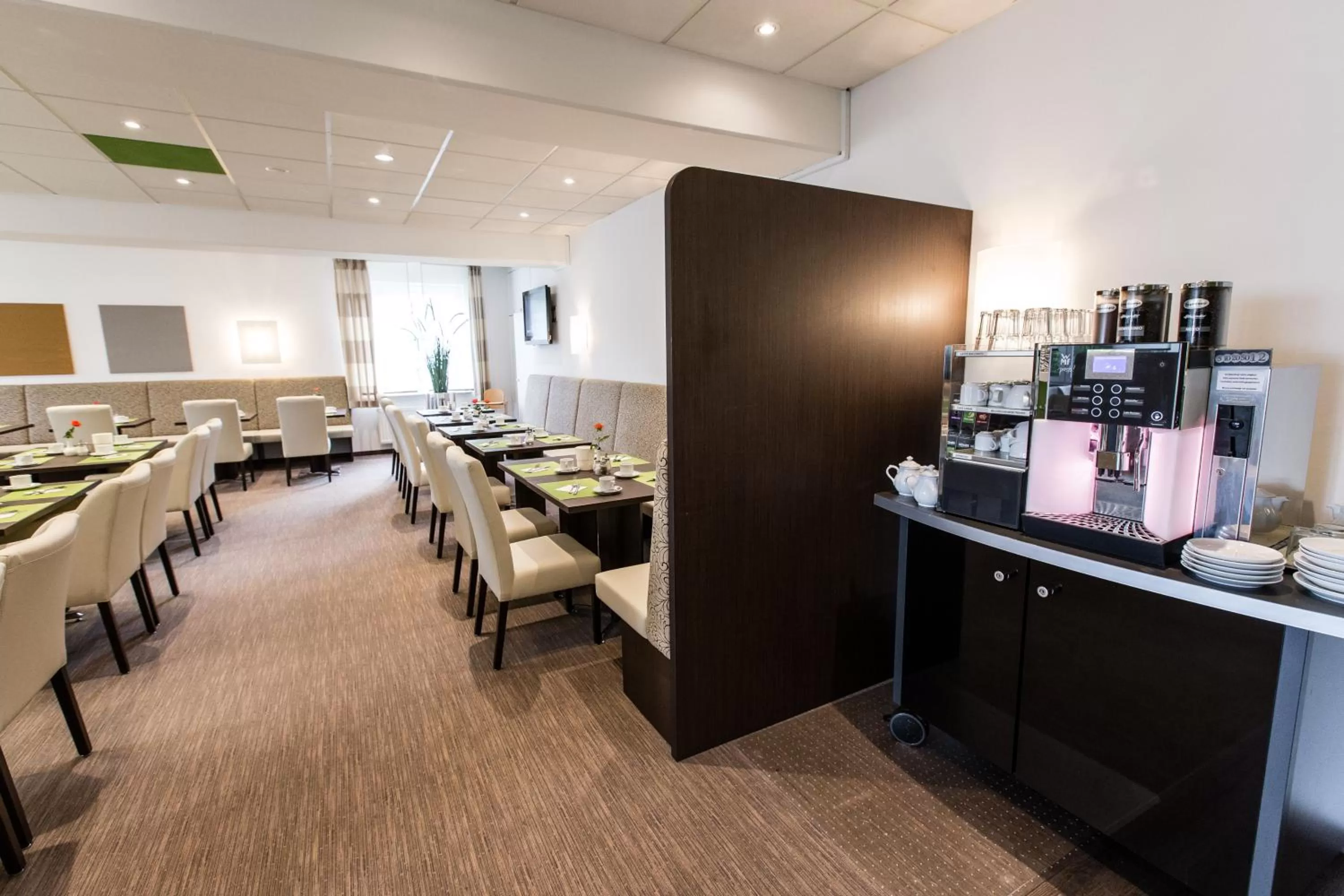 Food and drinks in Hermes Hotel Oldenburg