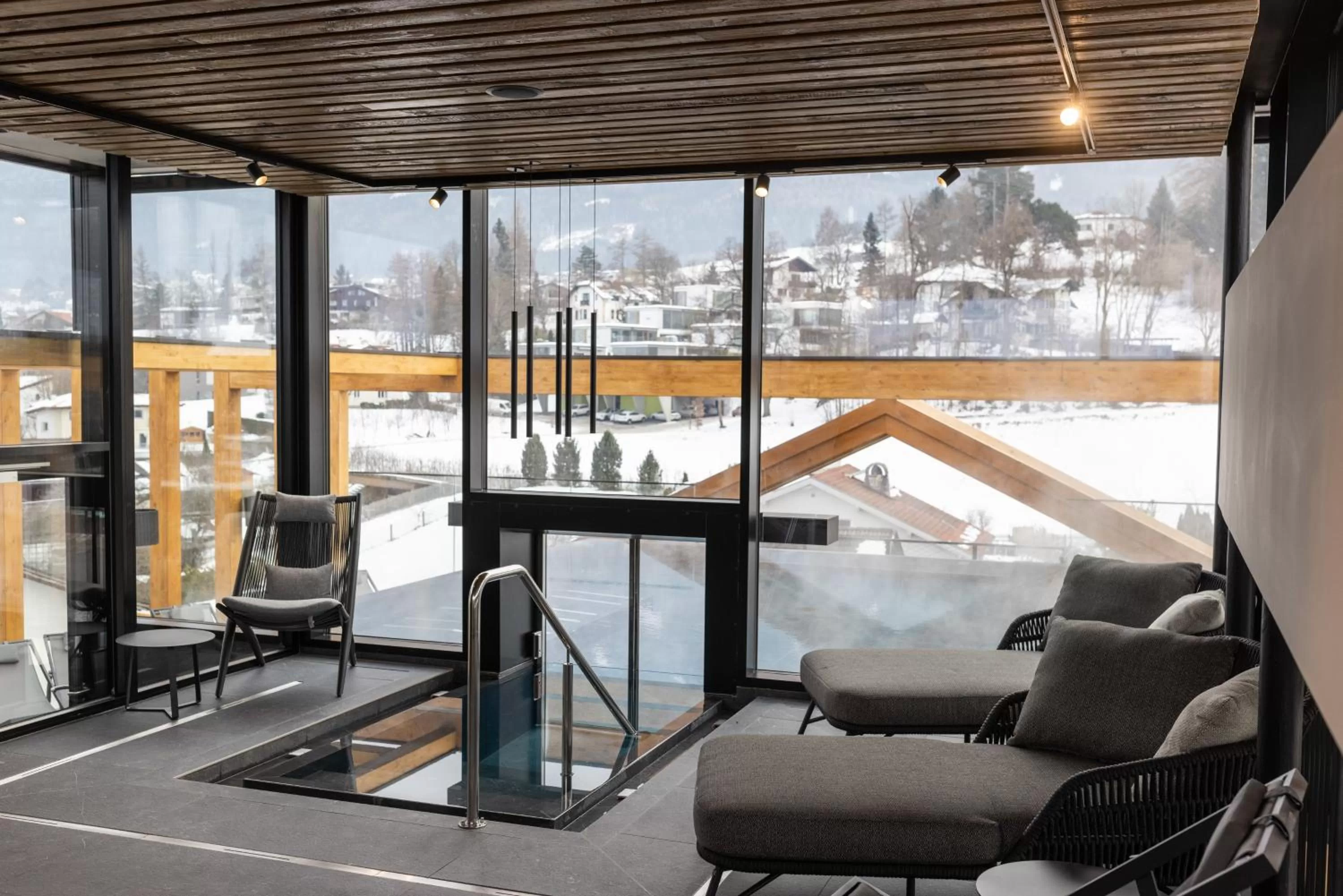 Swimming pool in Der WALZL