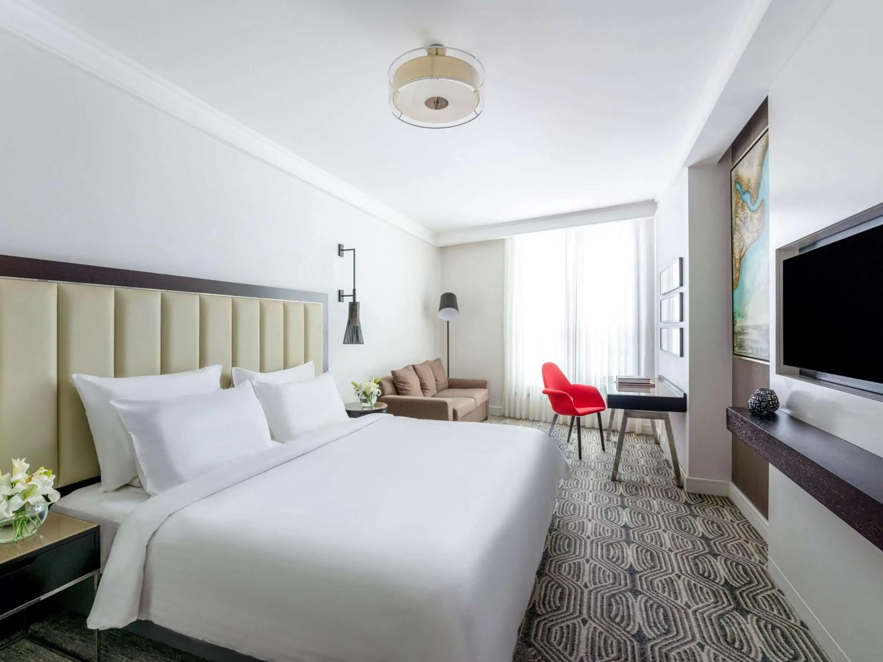 Bedroom, Bed in Mövenpick Istanbul Hotel Golden Horn