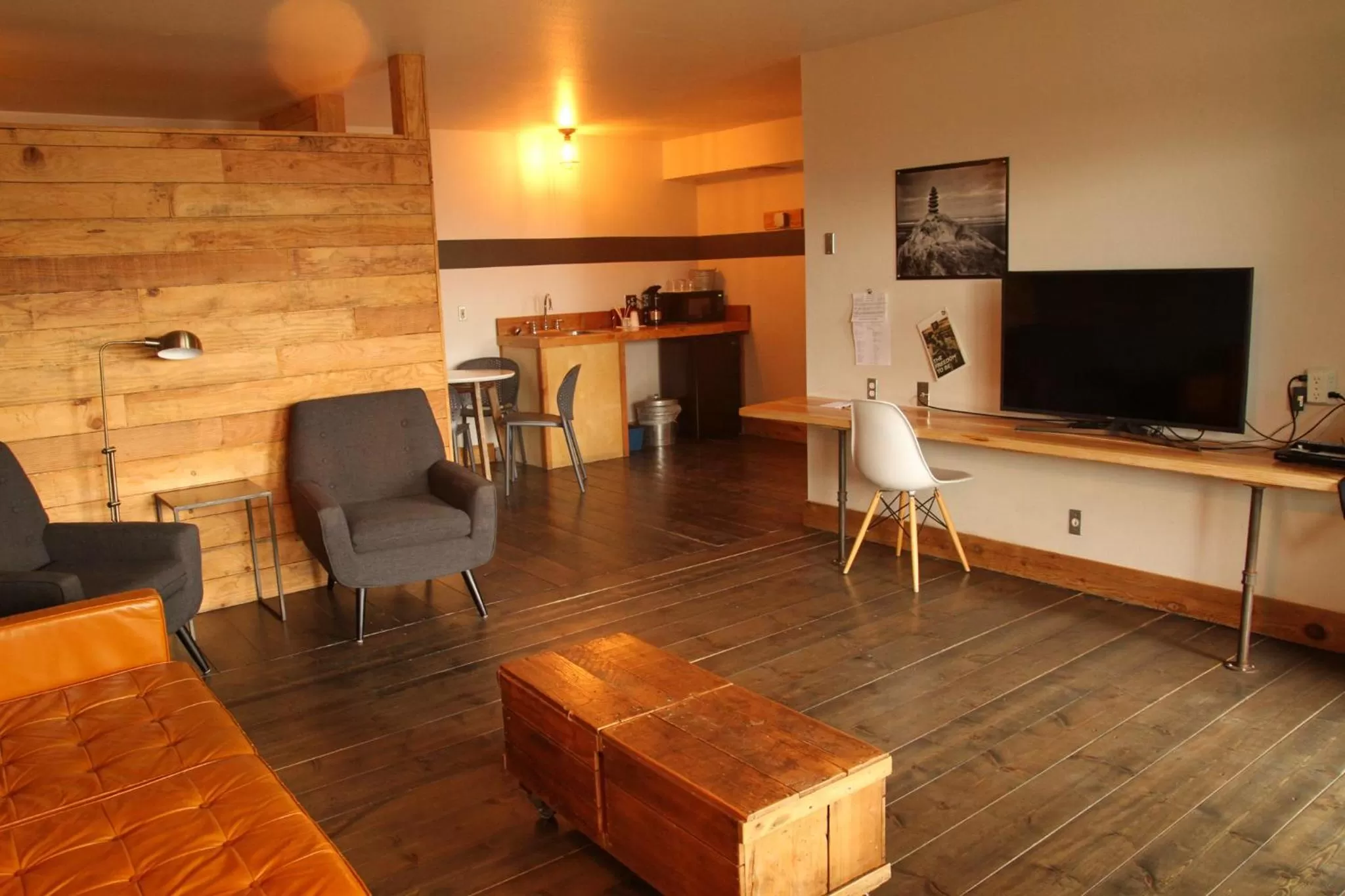 Living room in Ashore Hotel