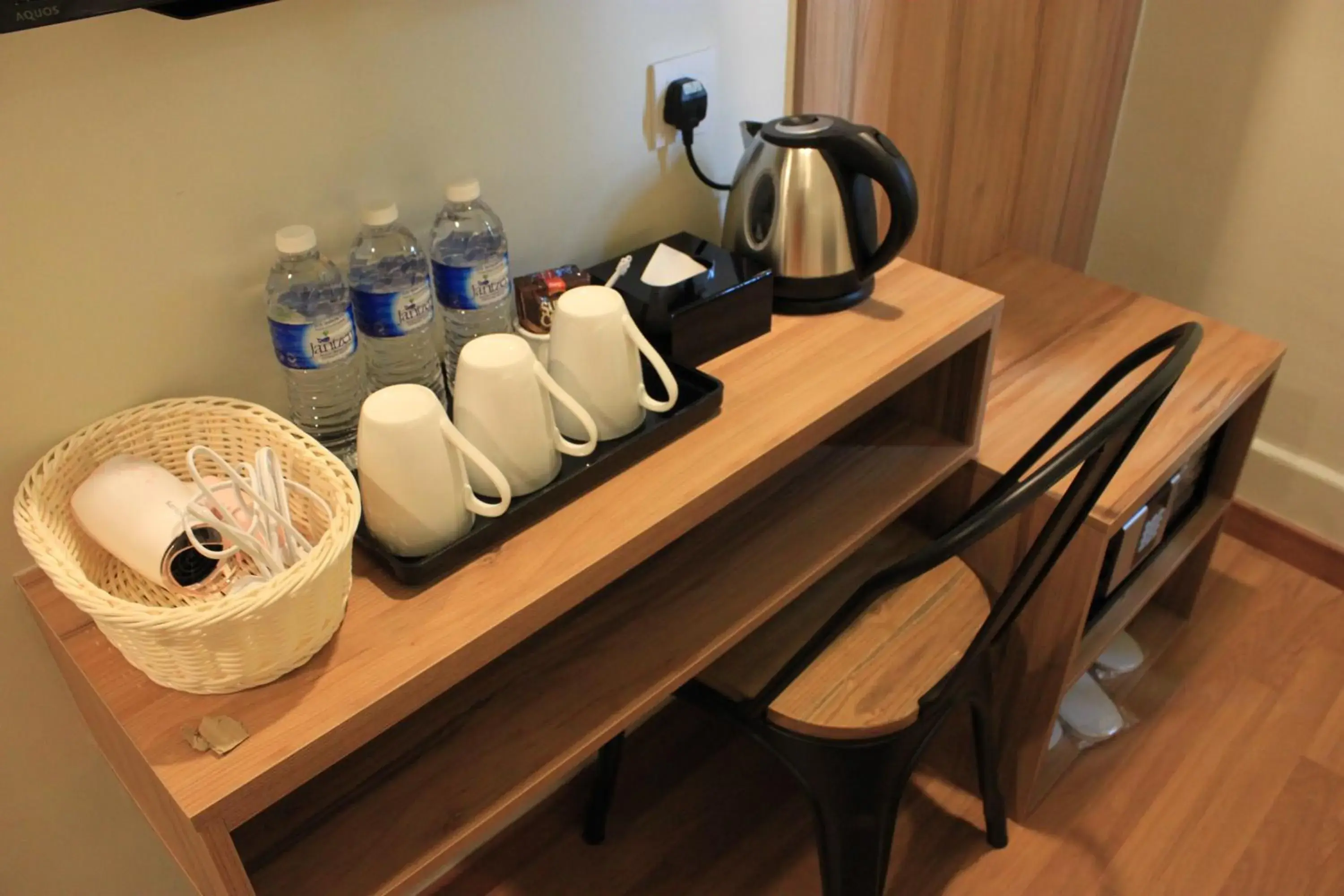 Coffee/tea facilities in BIG M Hotel