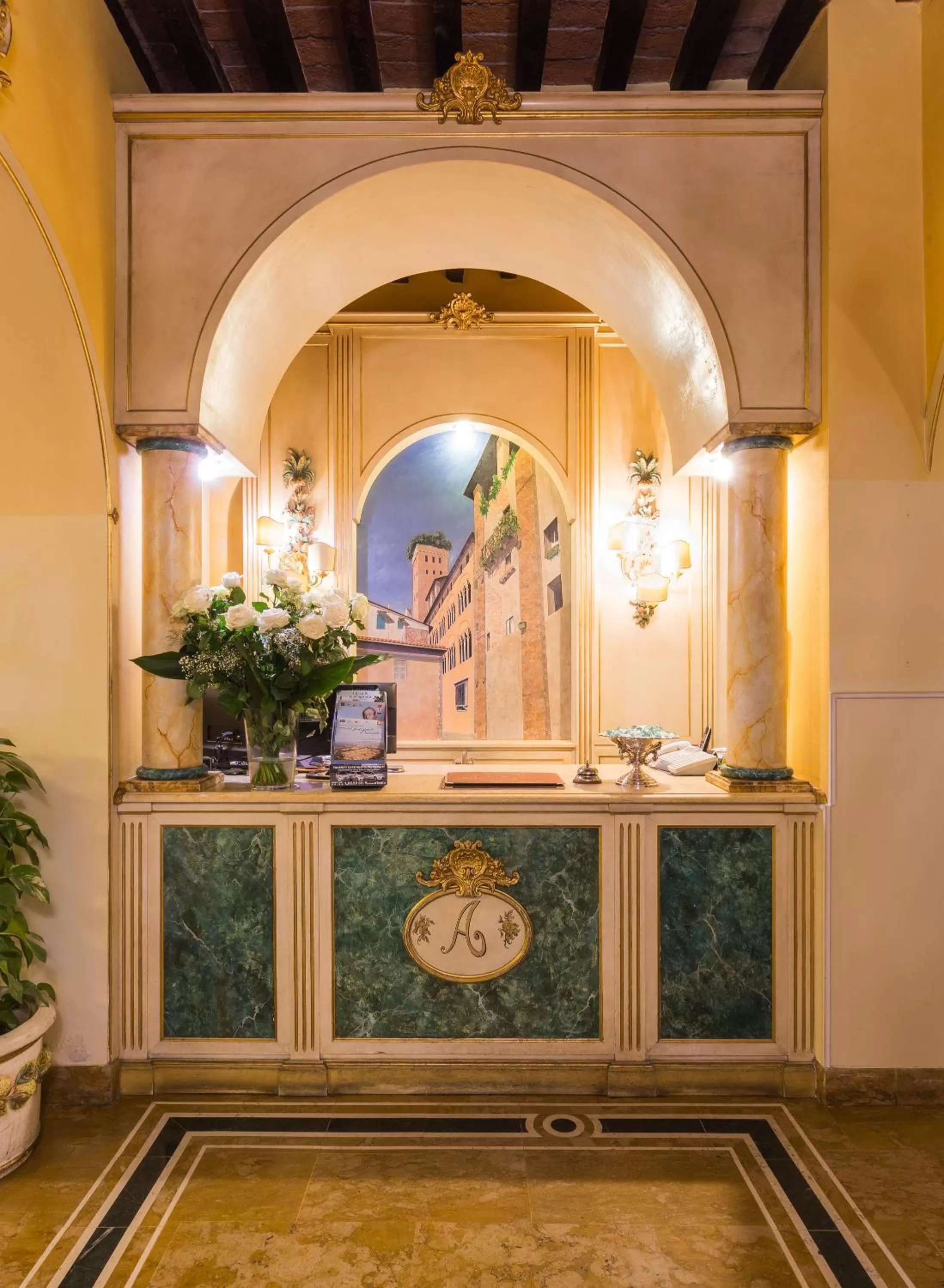 Facade/entrance in Hotel Palazzo Alexander