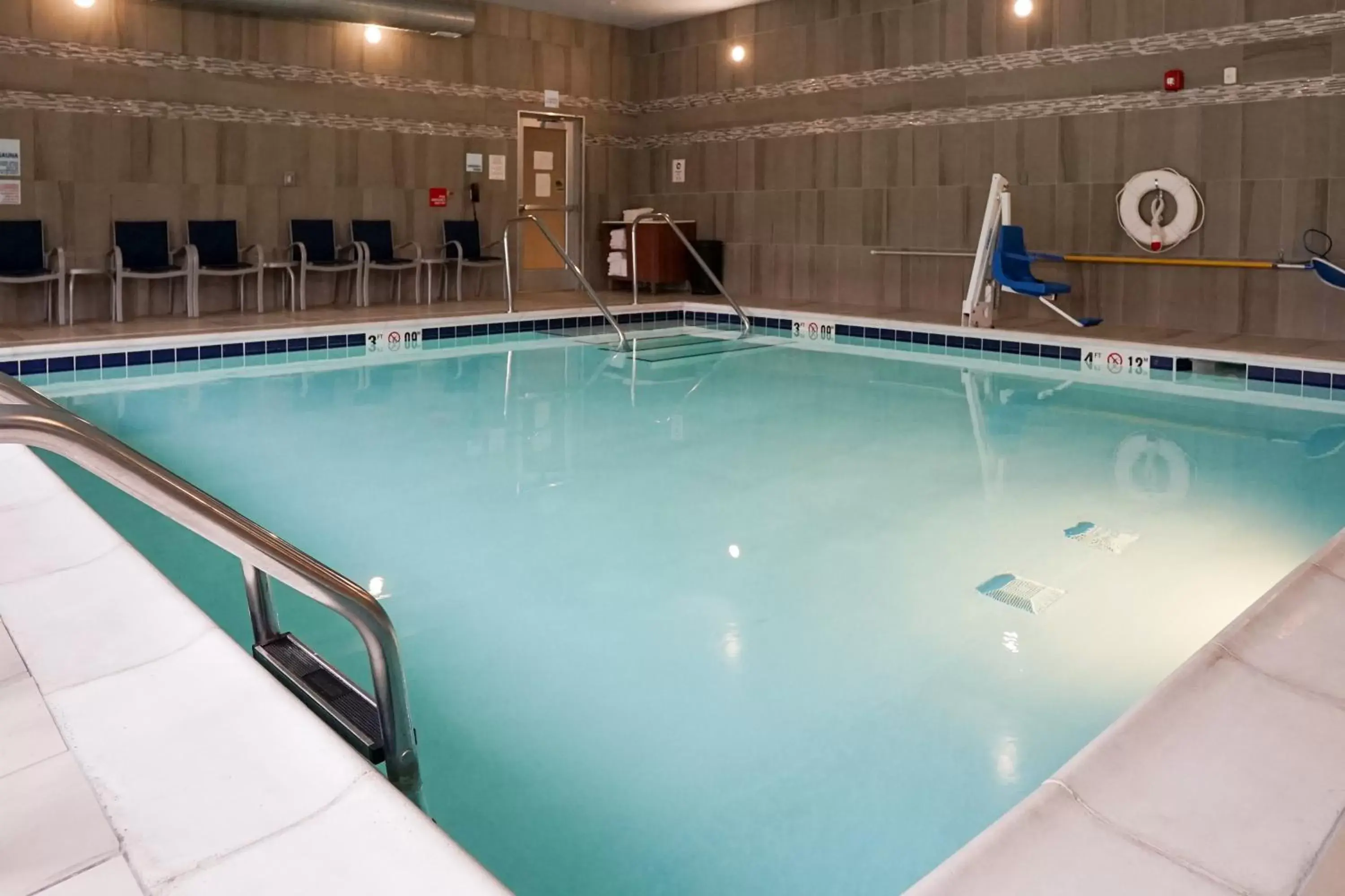 Swimming Pool in Holiday Inn Express & Suites - Aurora Medical Campus, an IHG Hotel