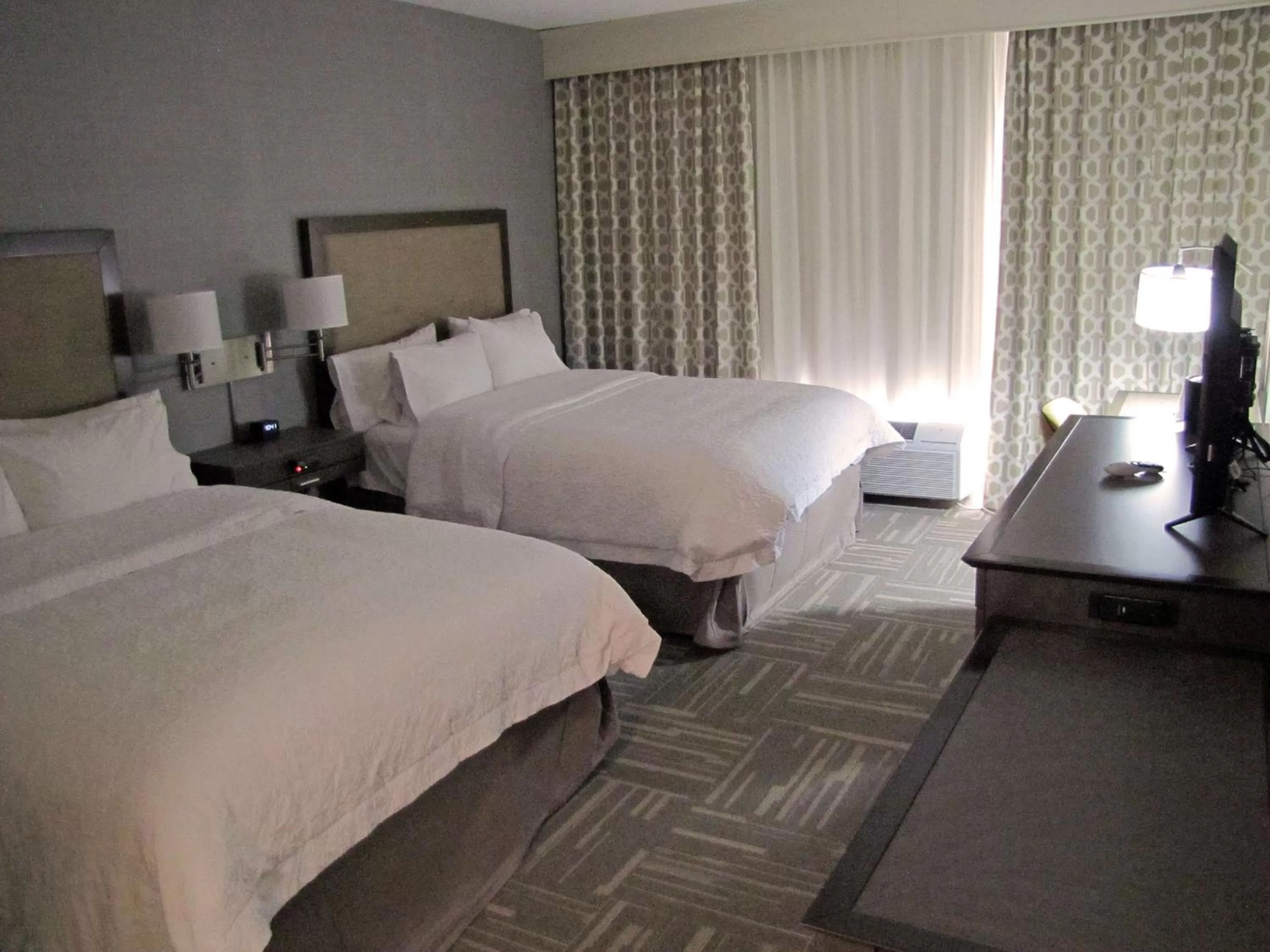 Bed in Hampton Inn McPherson