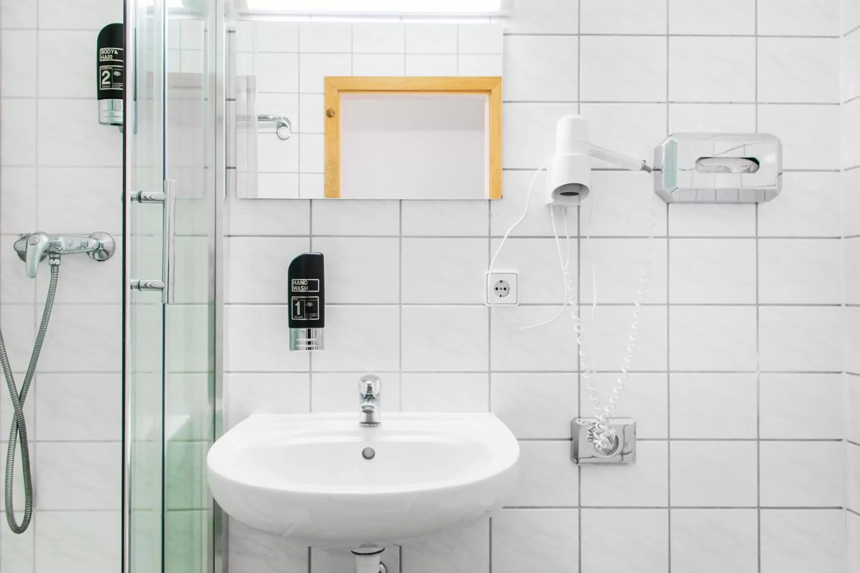 Bathroom in Hotel BELLEVUE am Kurfürstendamm