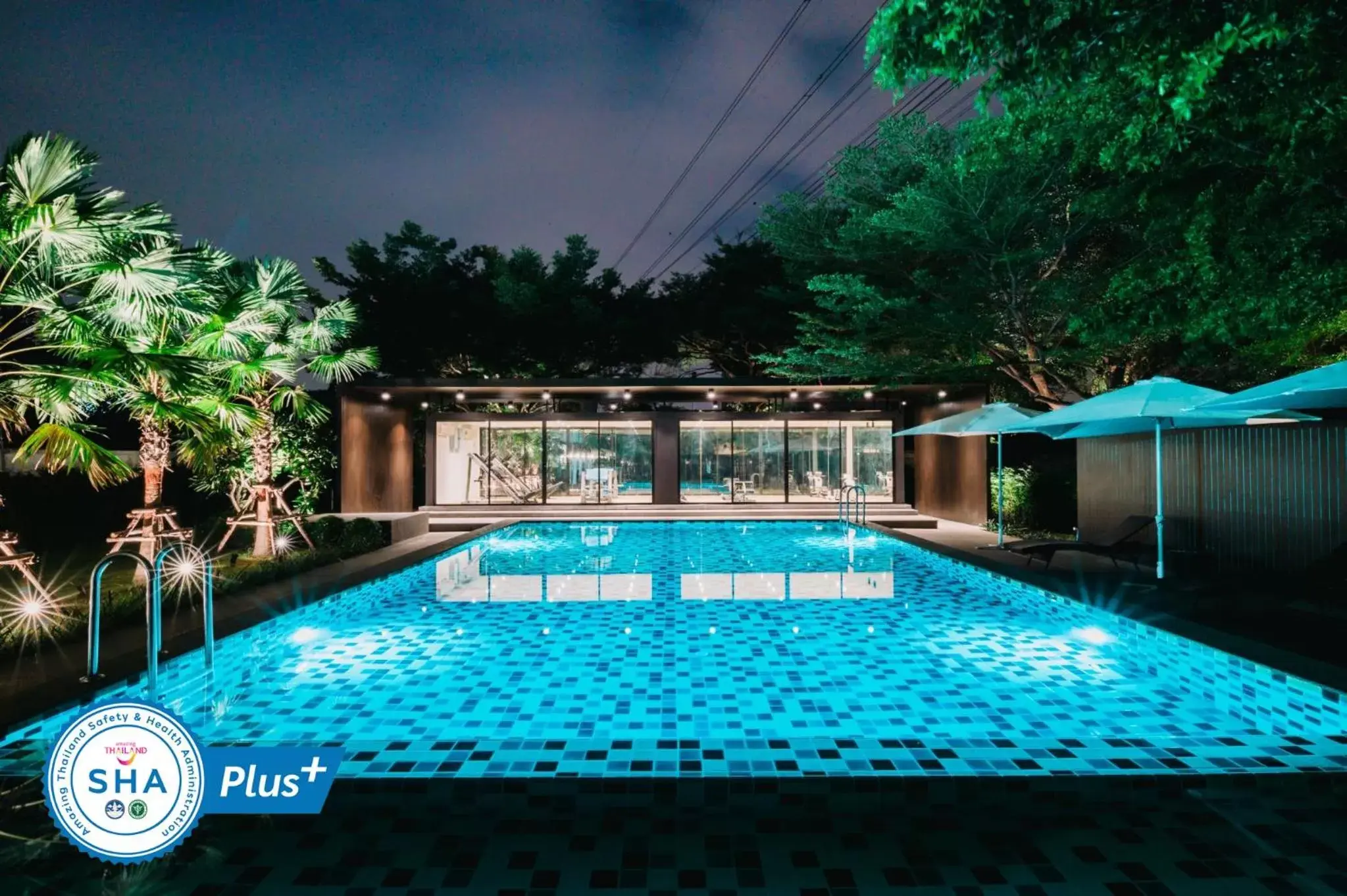Swimming Pool in The Platinum Suite Bangkok