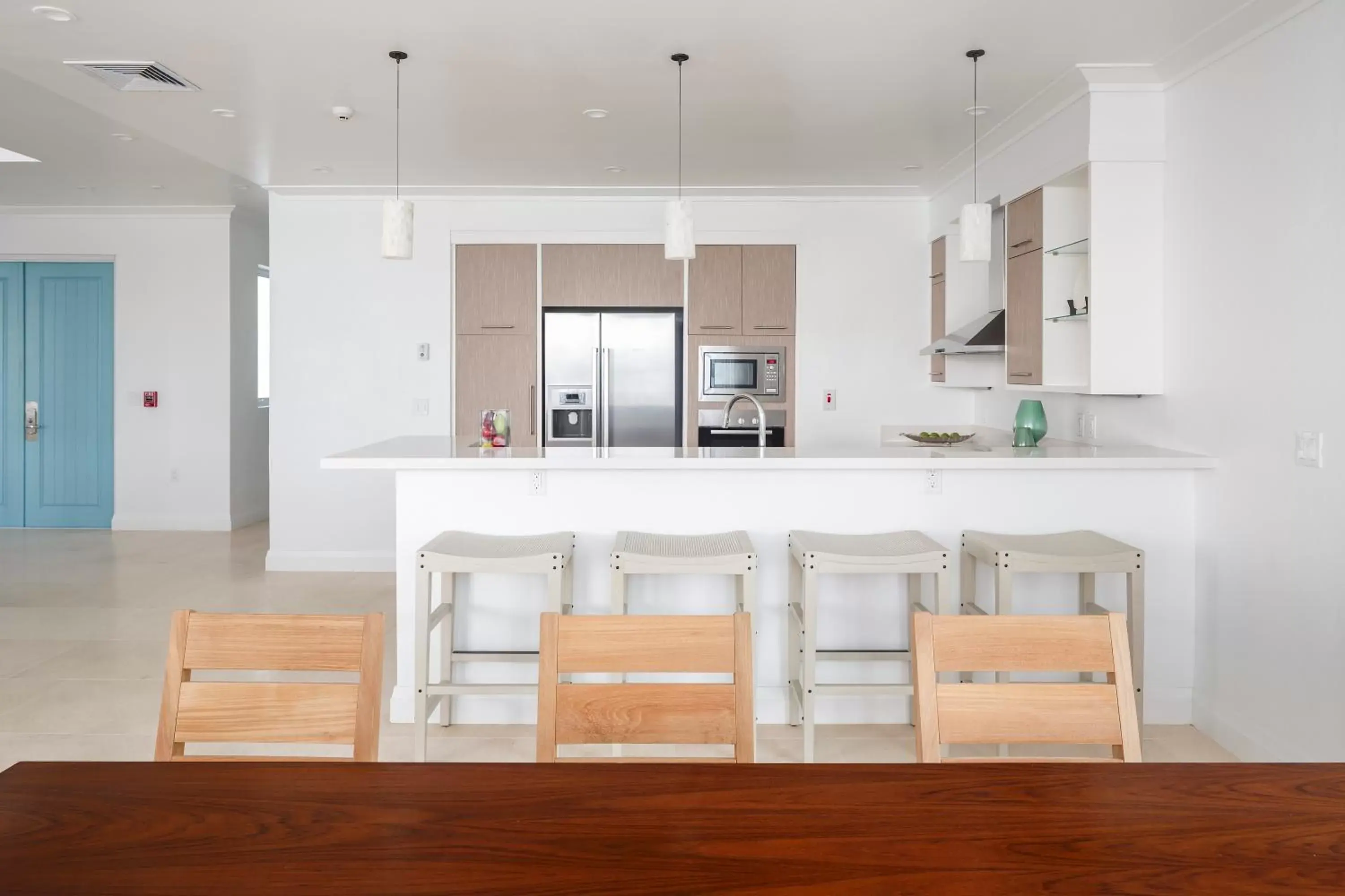 Kitchen or kitchenette, Kitchen/Kitchenette in Windjammer Landing Villa Beach Resort