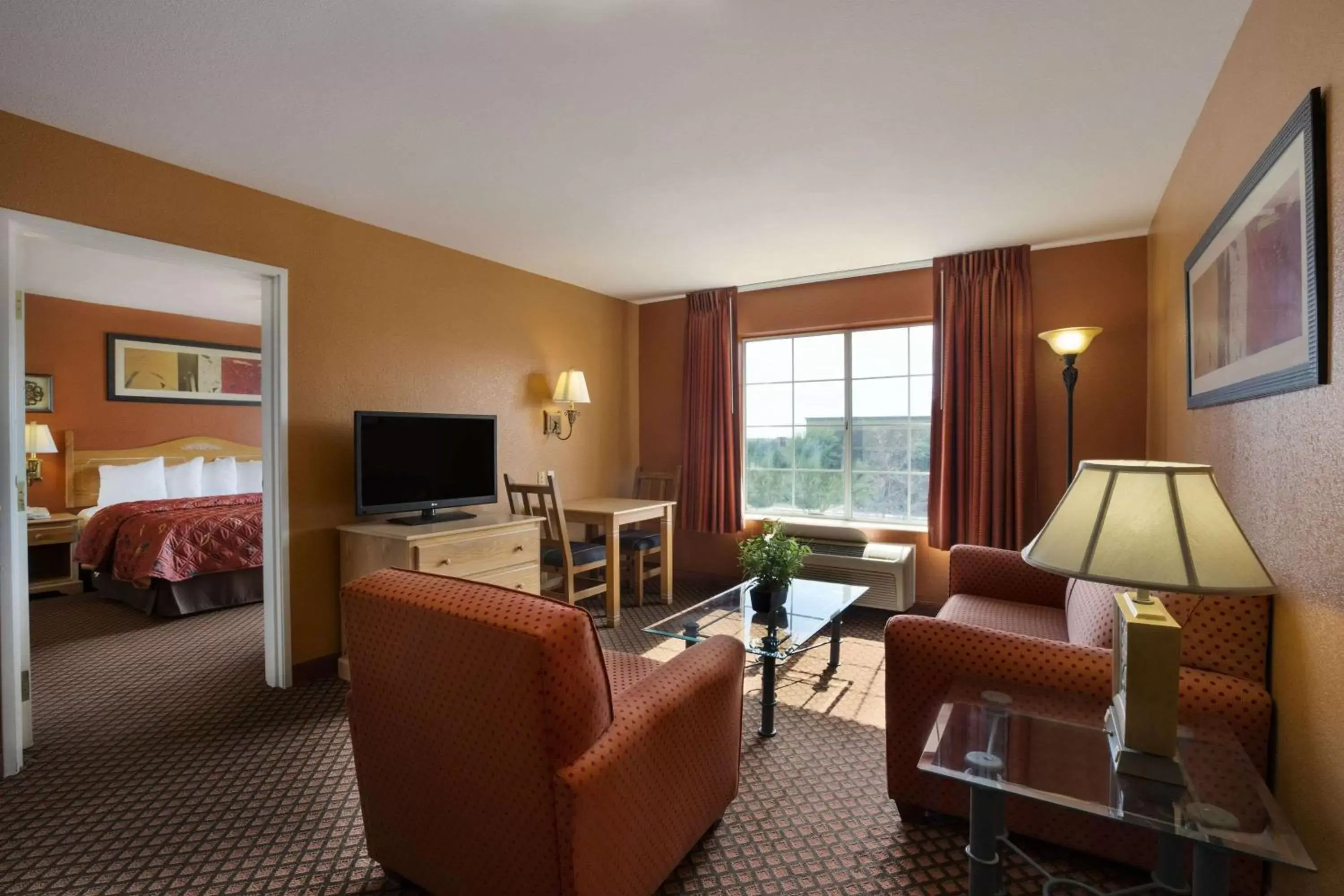 Photo of the whole room, Seating Area in Days Inn & Suites by Wyndham Surprise
