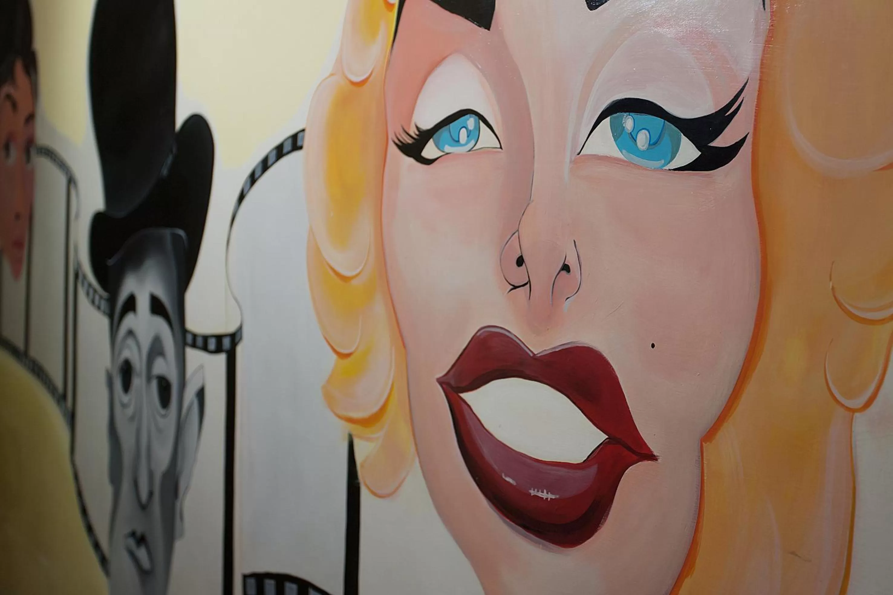 Decorative detail in Hotel Cineholiday