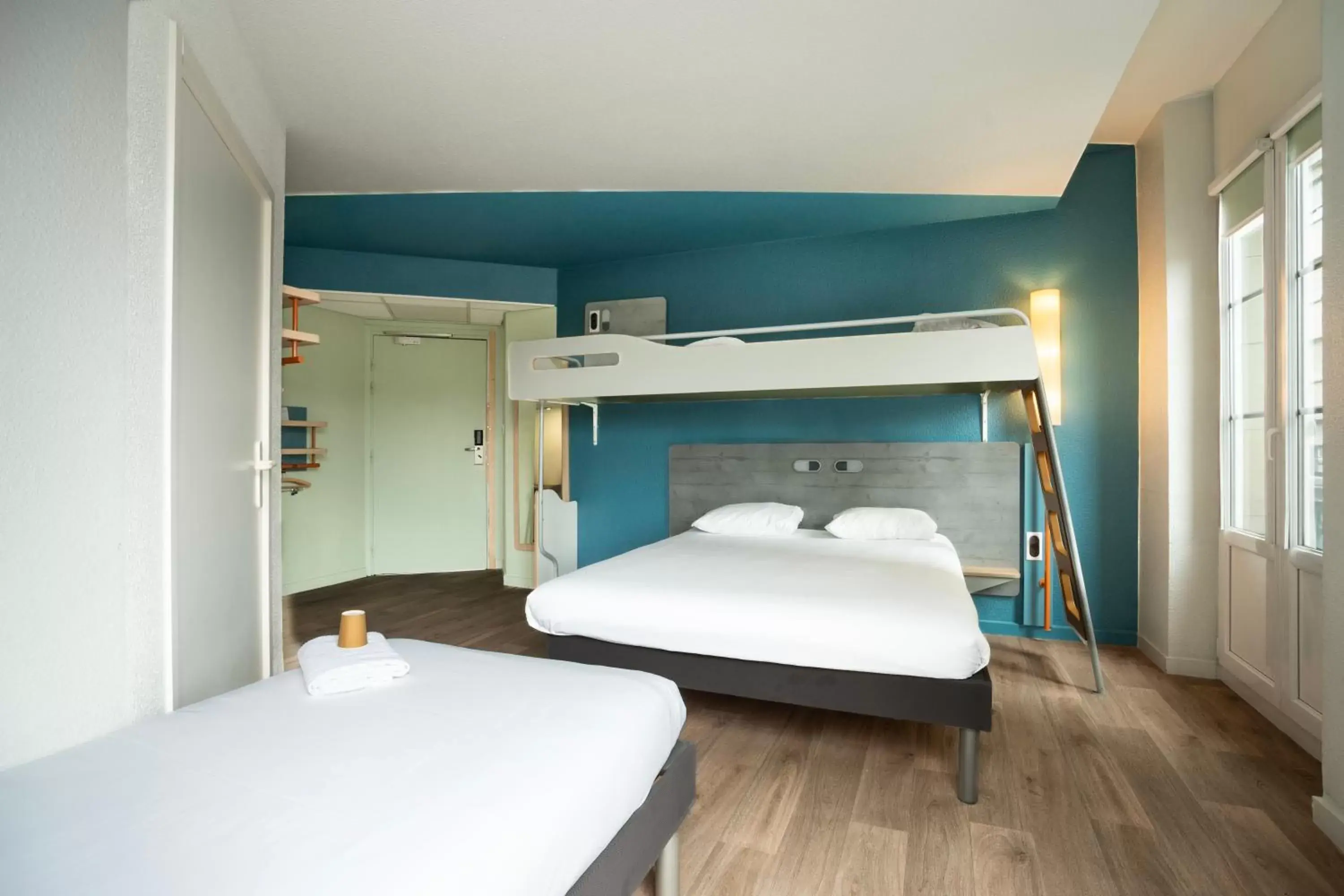 Bedroom, Bunk Bed in Ibis Budget Strasbourg Centre Gare