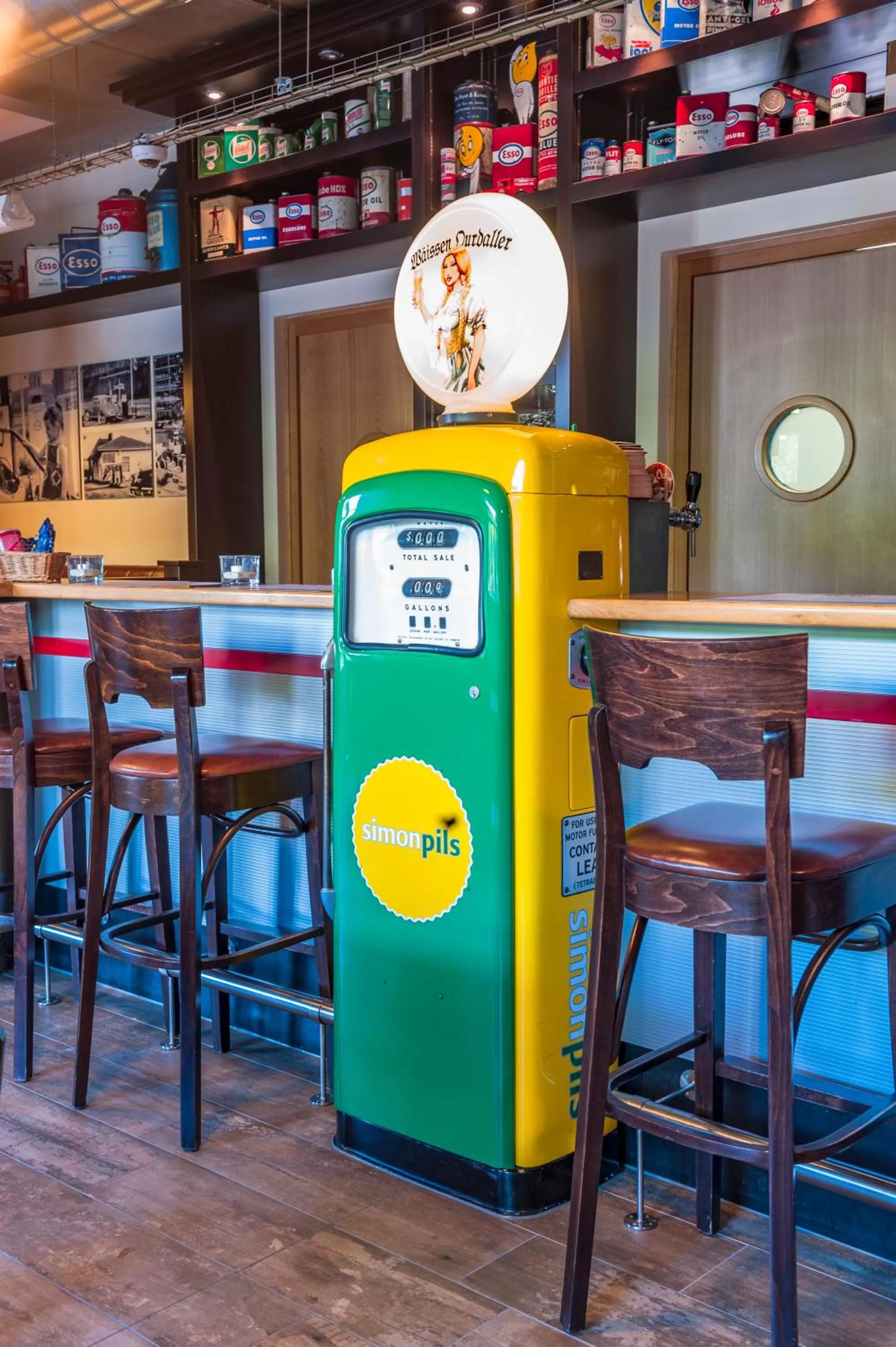 Lounge or bar in Hotel Simon's Plaza