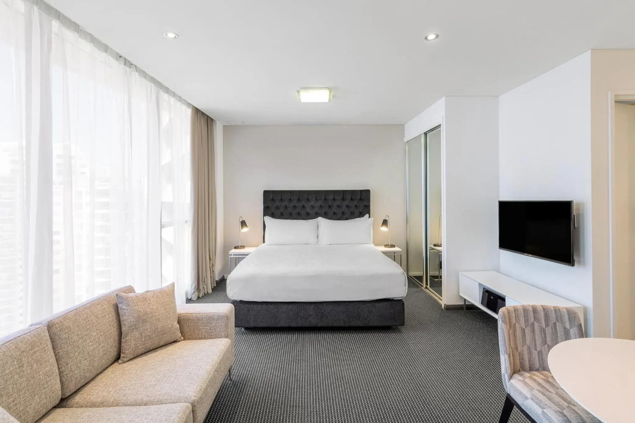 Bed in Meriton Suites Campbell Street, Sydney