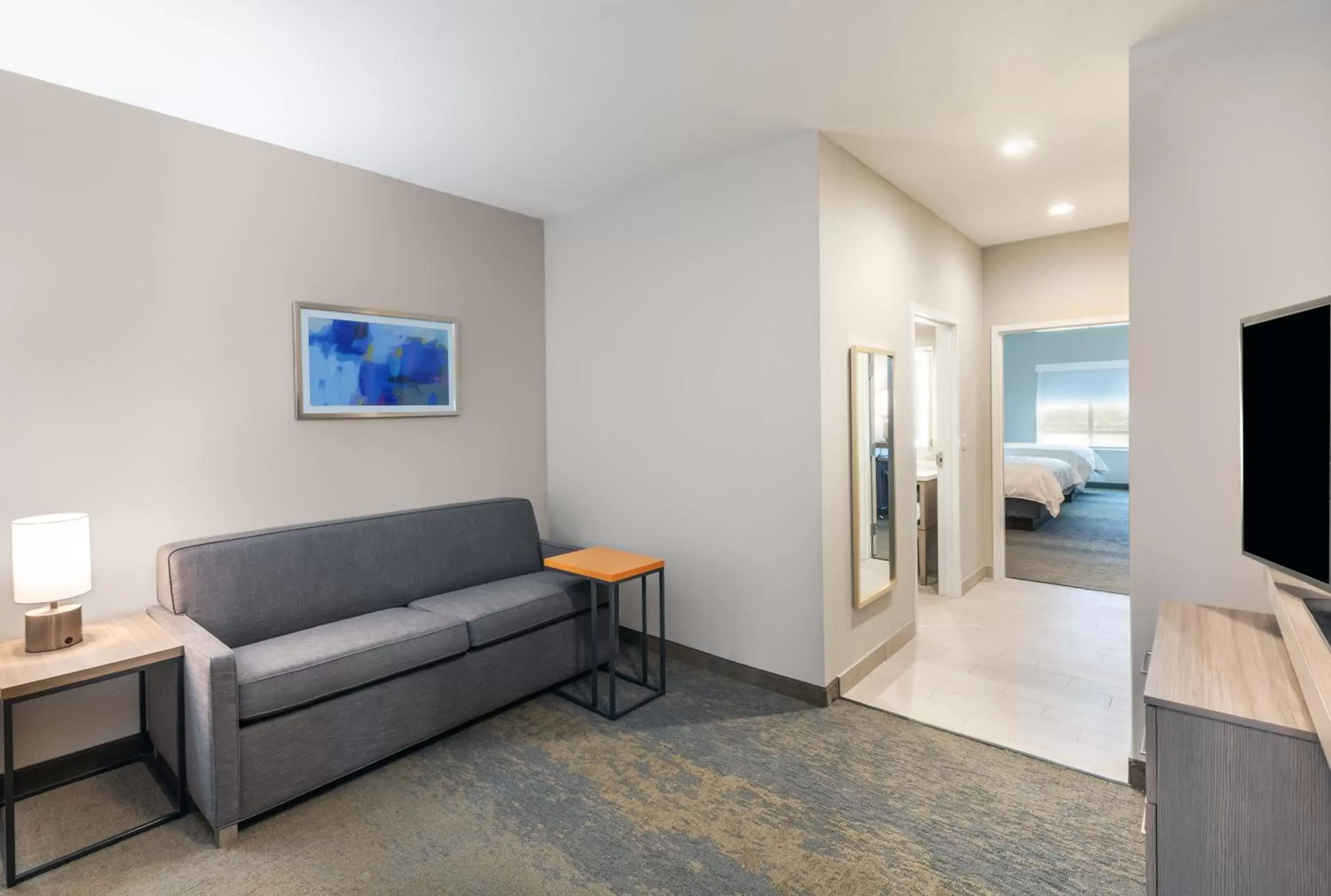 Photo of the whole room, Seating Area in Holiday Inn Lubbock South, an IHG Hotel