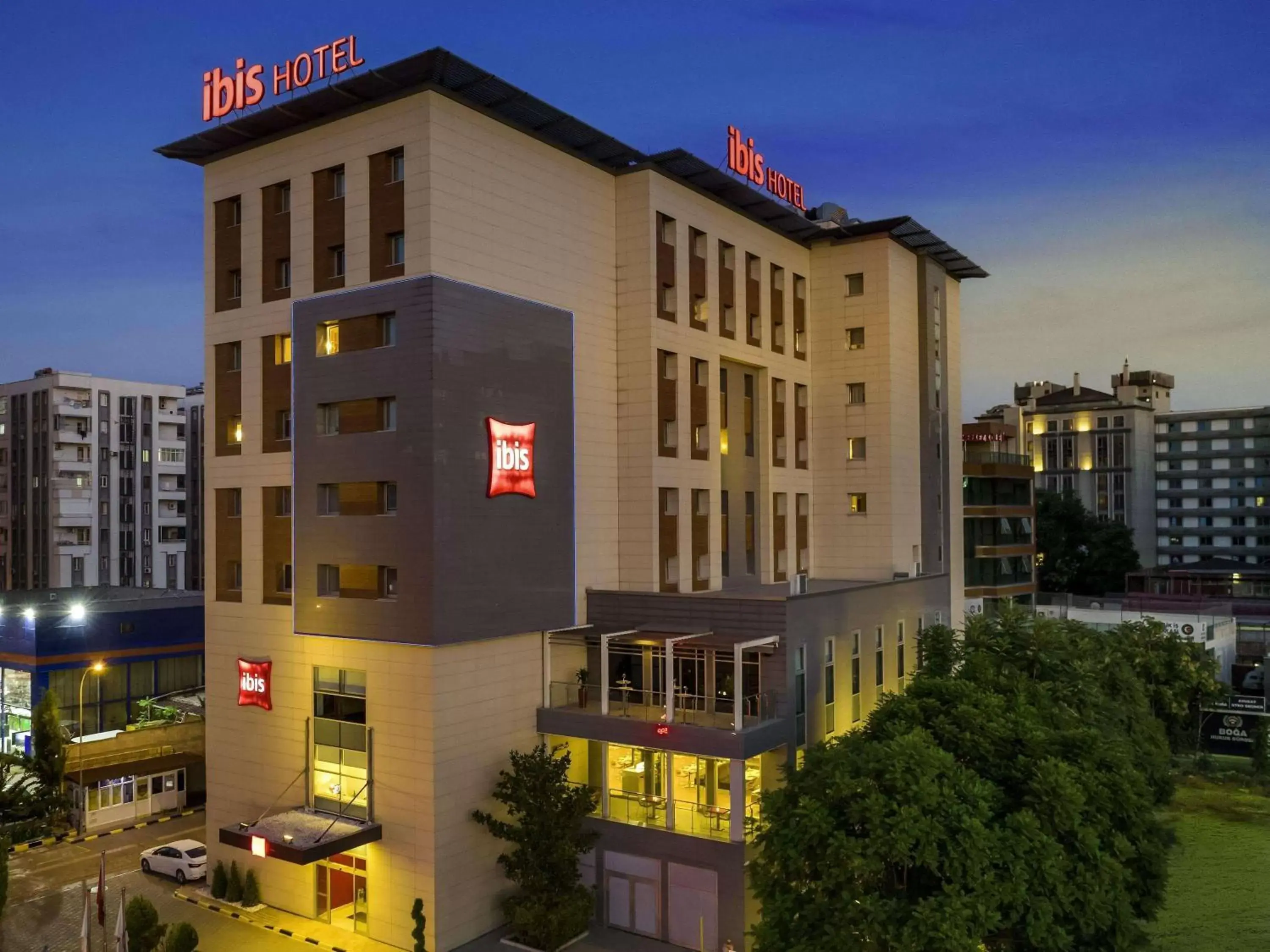 Property Building in ibis Adana