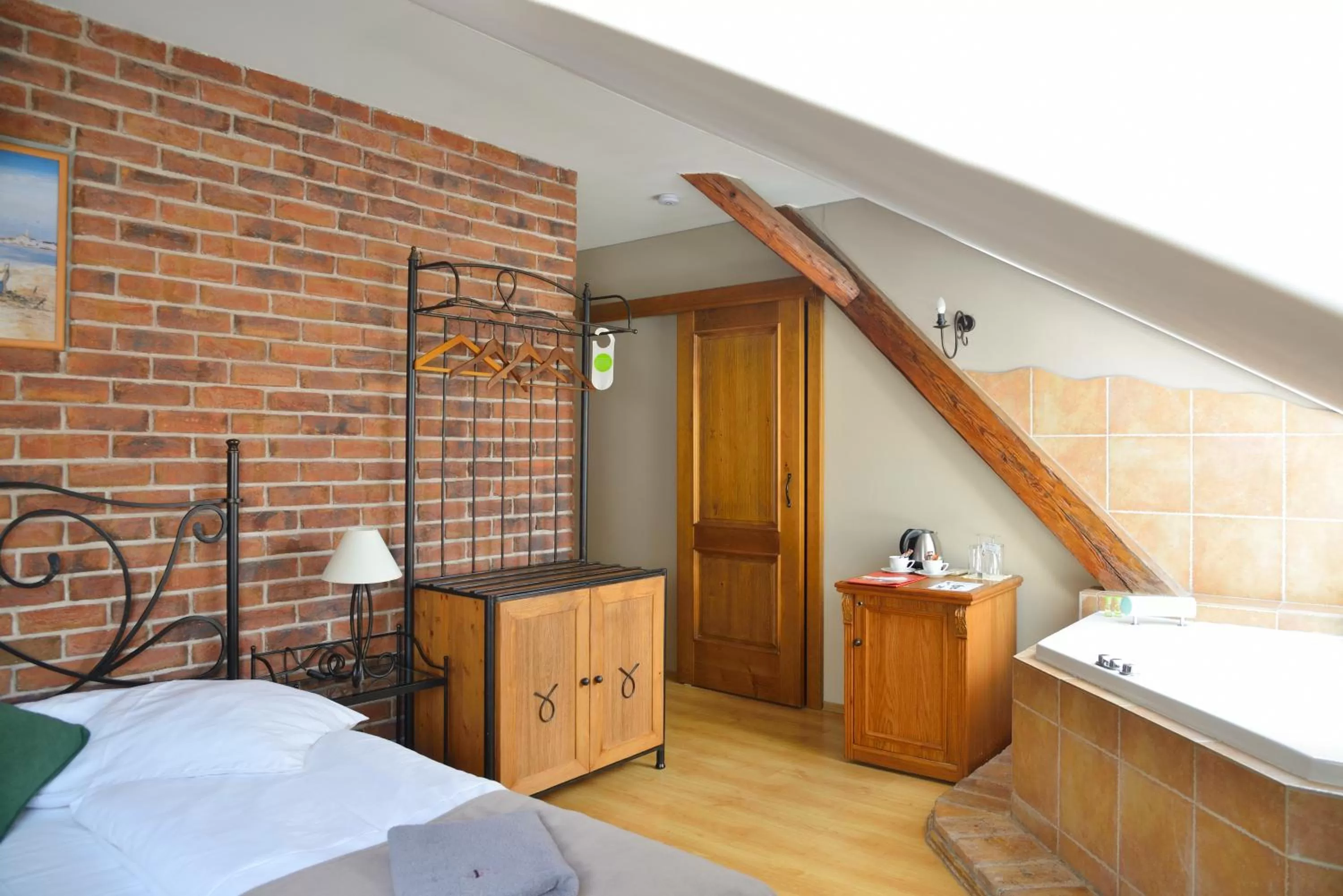 Bed in Hotel Via Ironia