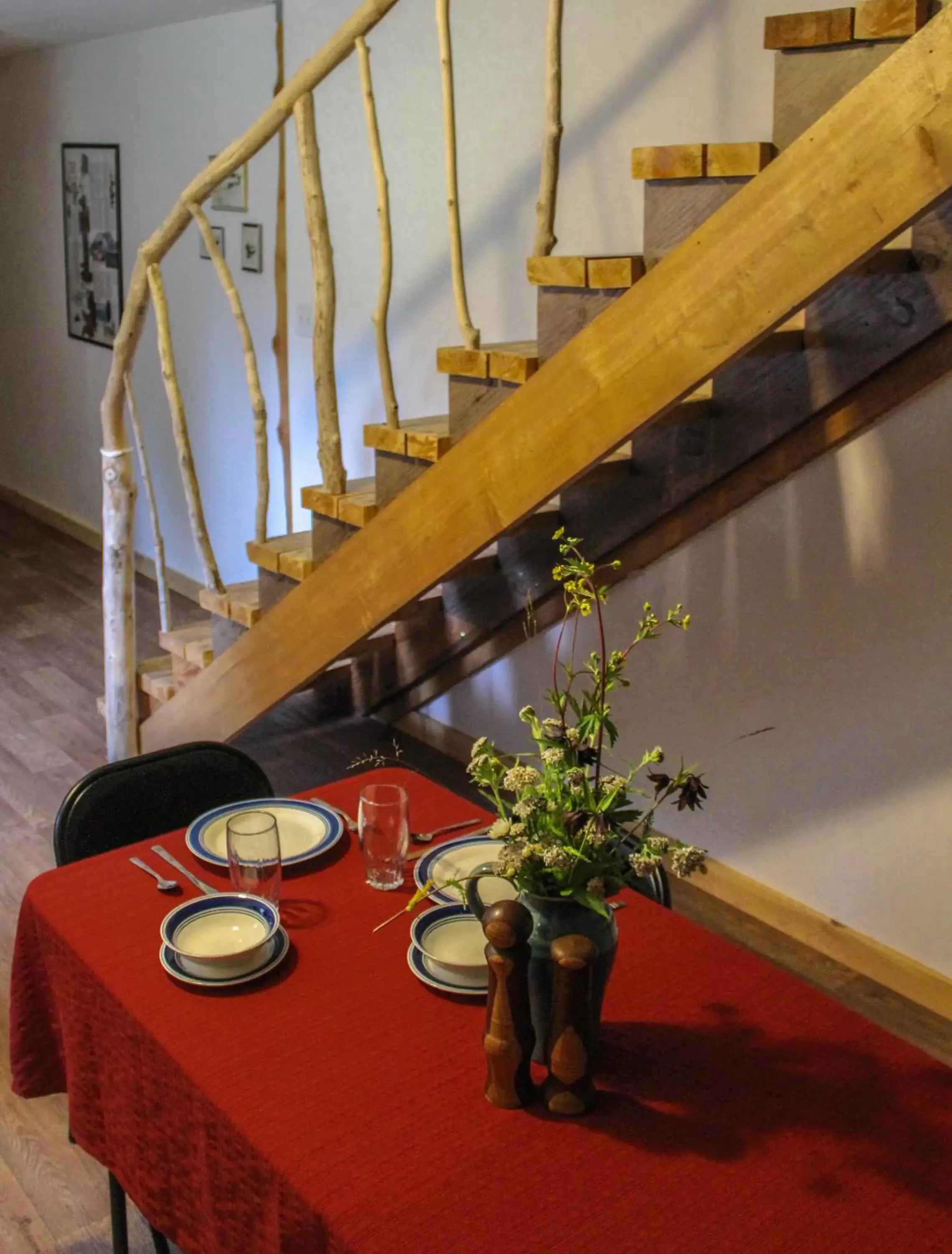 Dining area, Restaurant/Places to Eat in Whispering Winds Retreat B&B