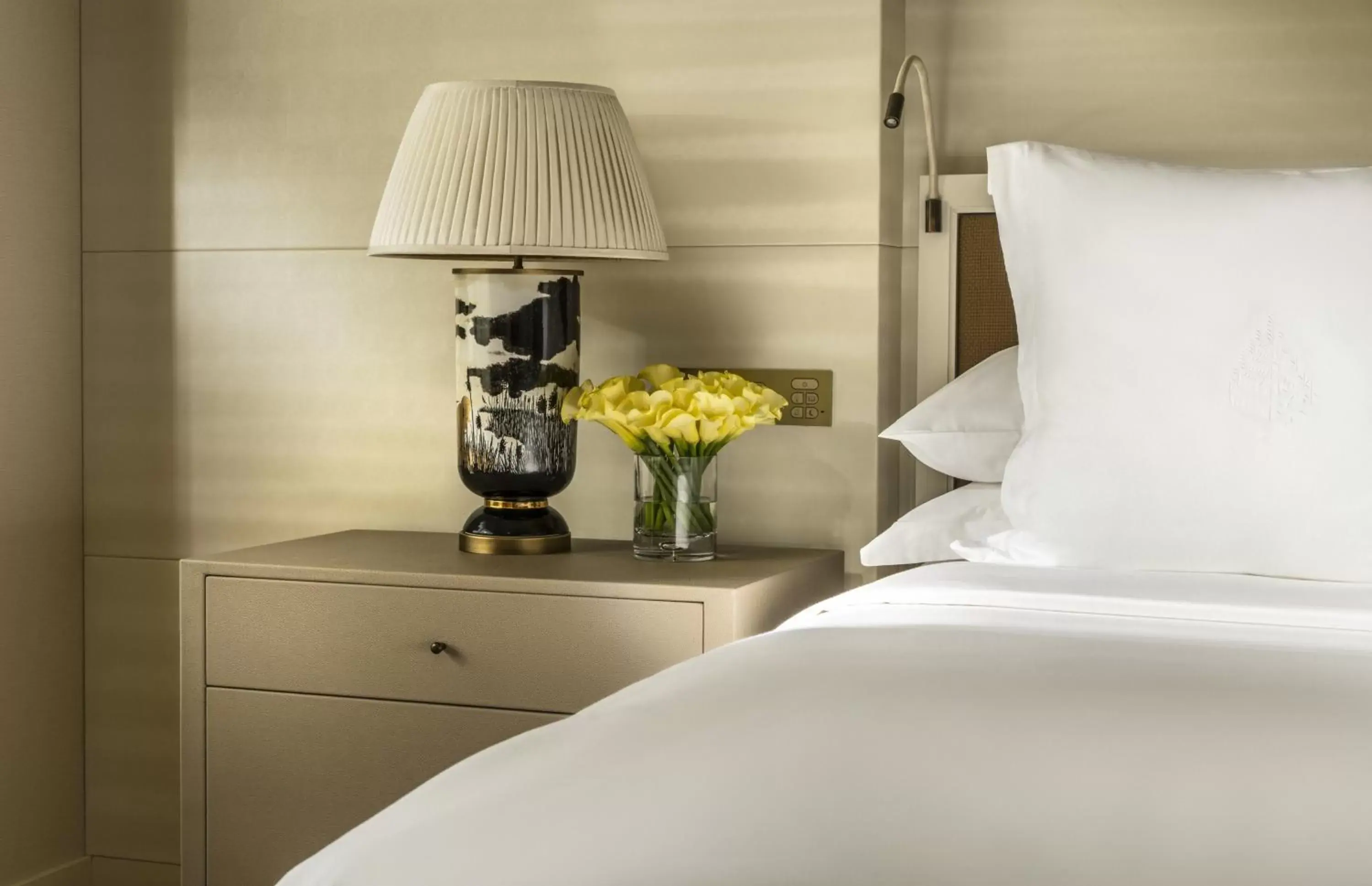 Decorative detail, Bed in Four Seasons Hotel Tianjin