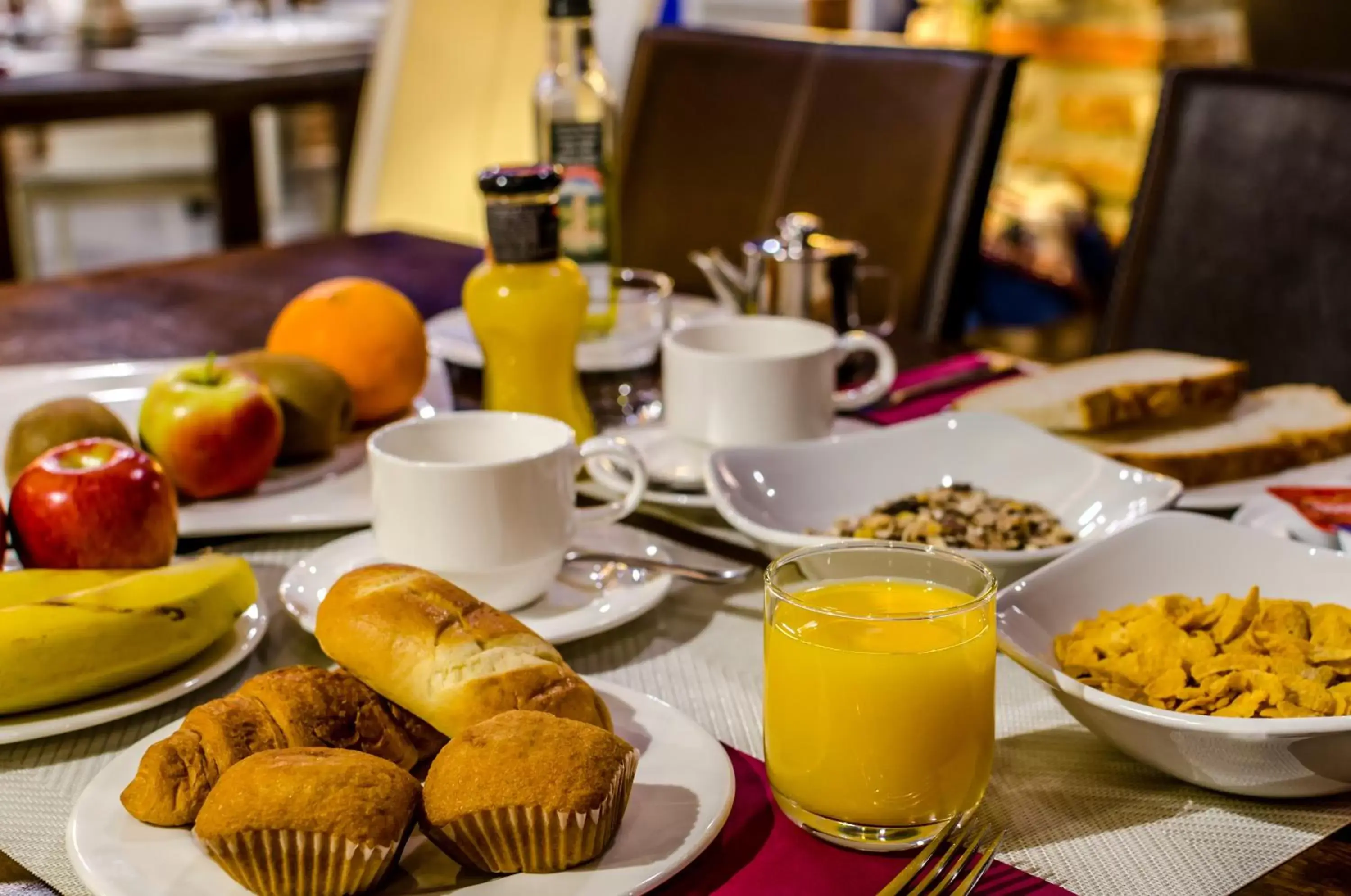 Buffet breakfast, Breakfast in YIT Abentofail