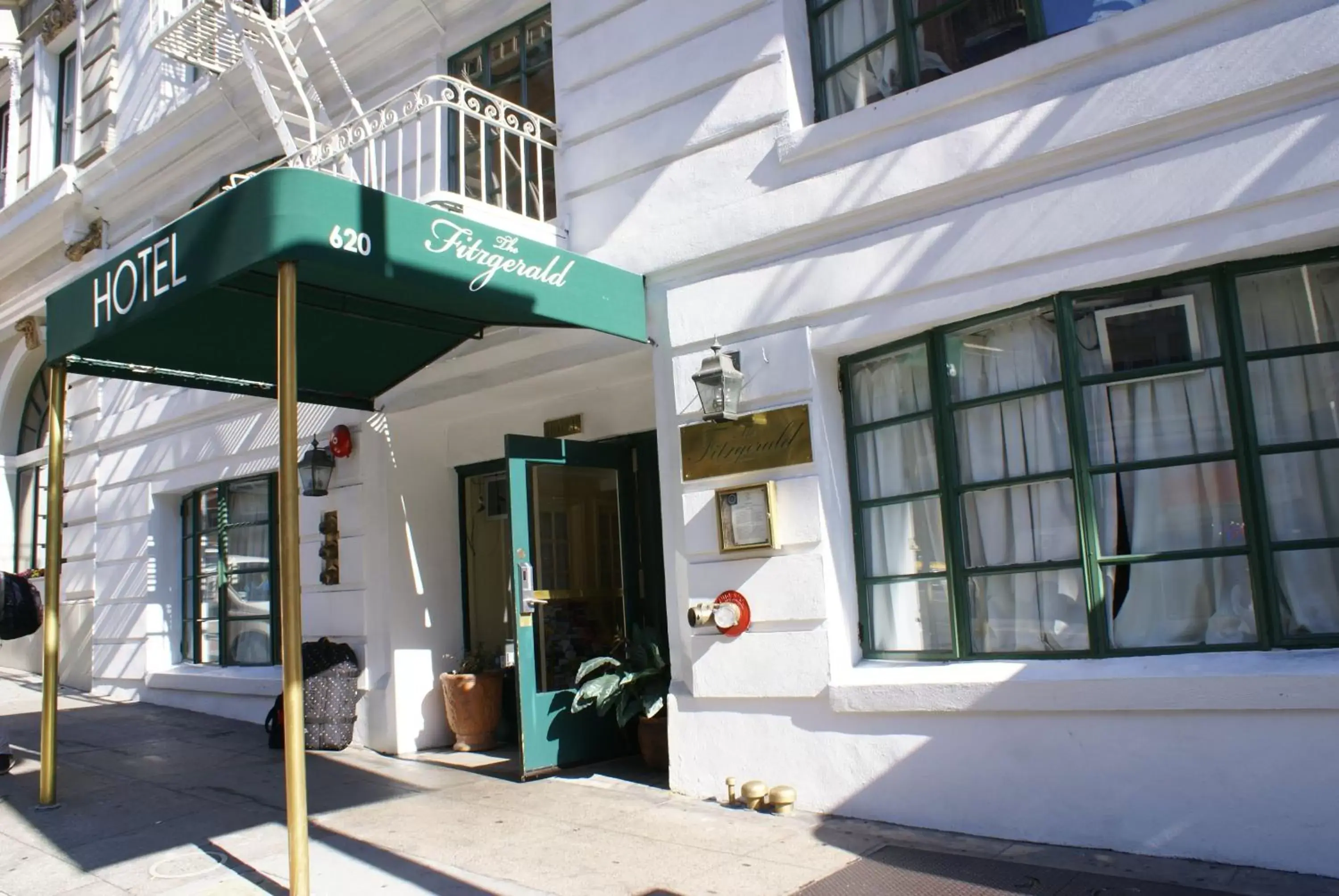 Facade/entrance in Fitzgerald Hotel Union Square