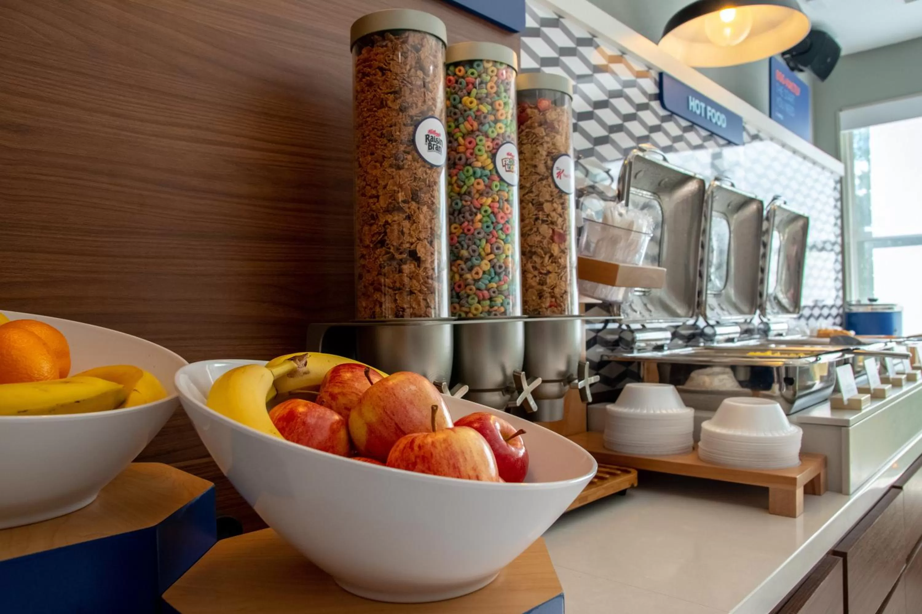 Breakfast in Holiday Inn Express Hotel and Suites Natchitoches by IHG