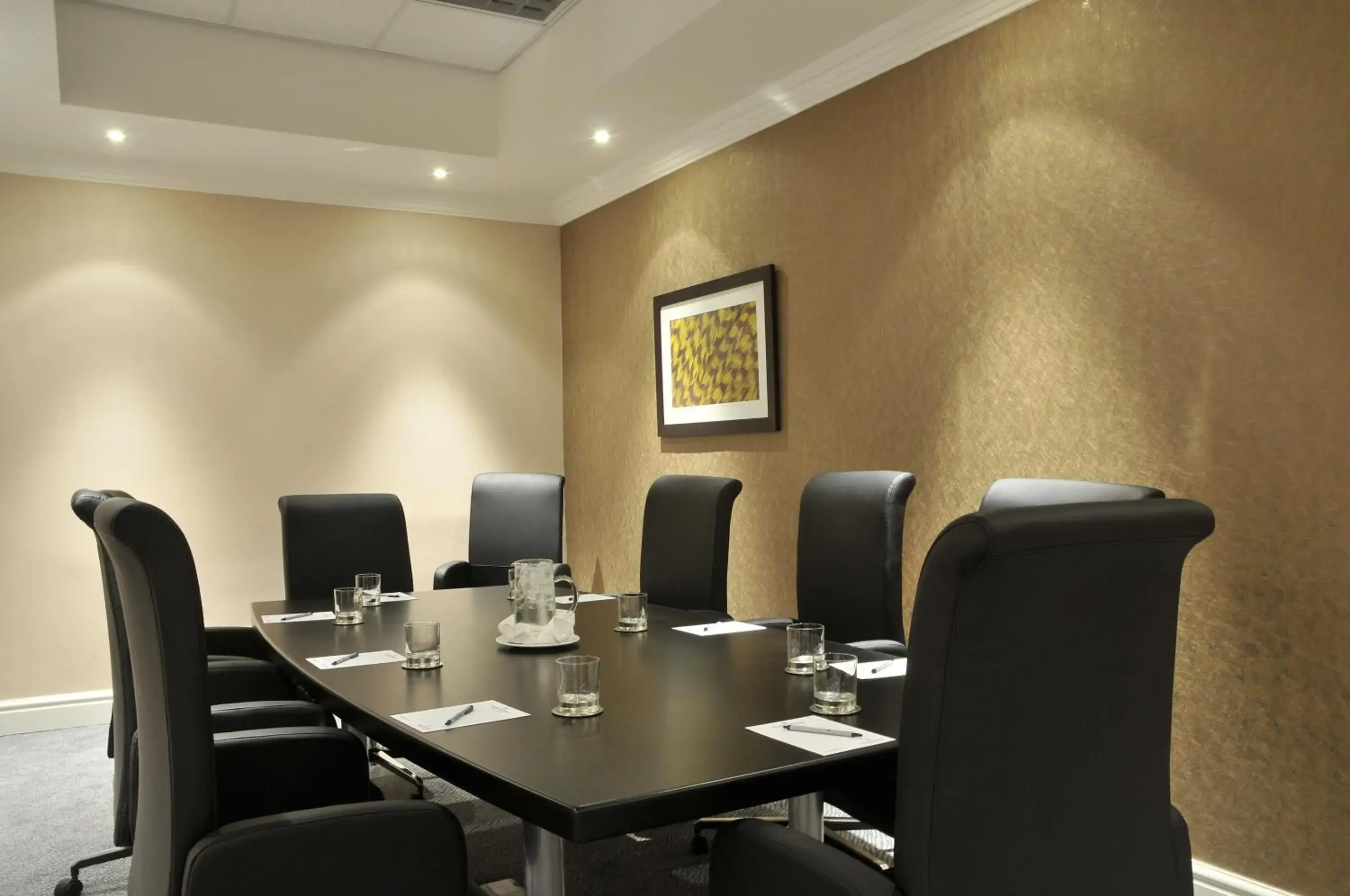 Business facilities in Premier Hotel The Richards