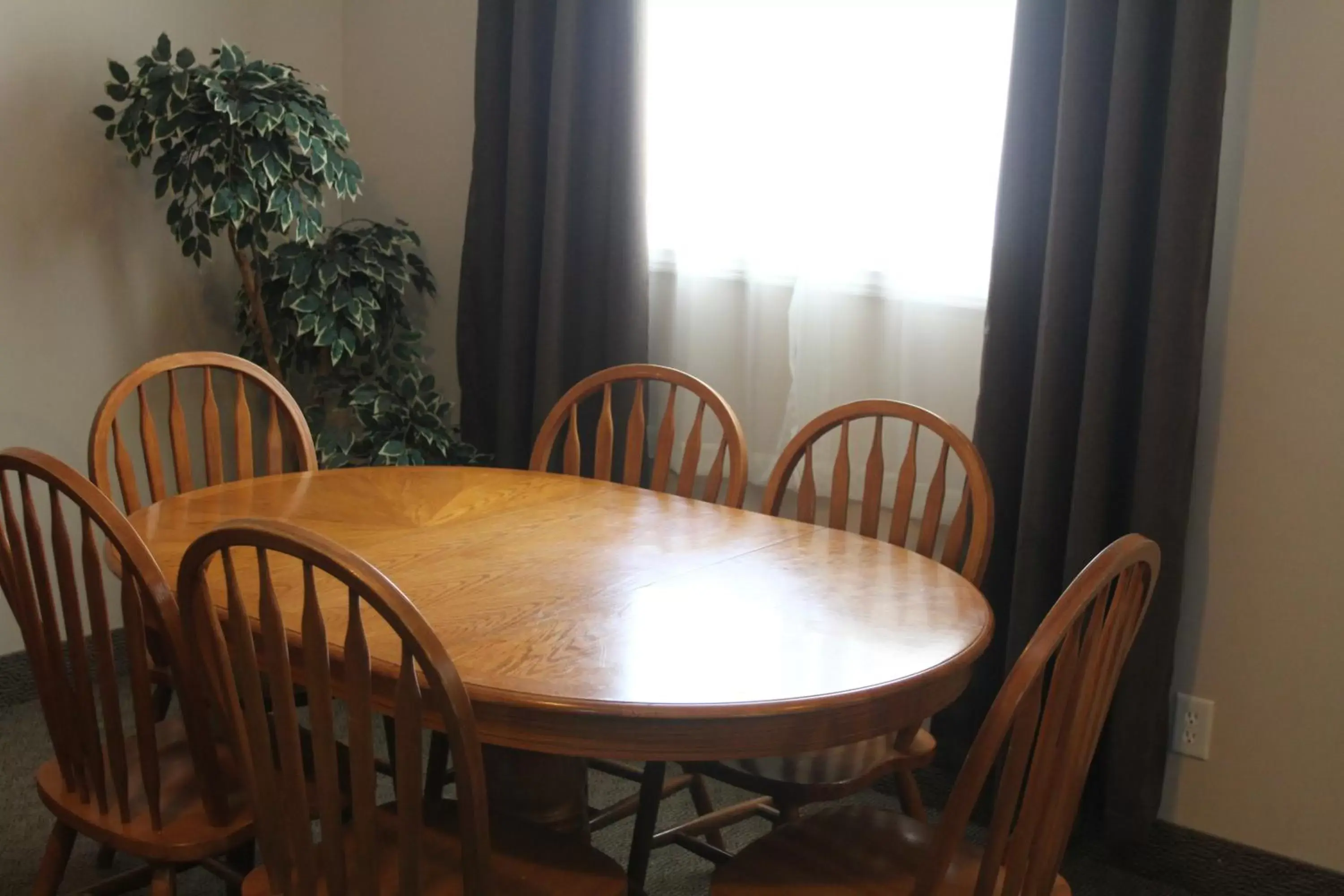 Dining Area in Saga Resort