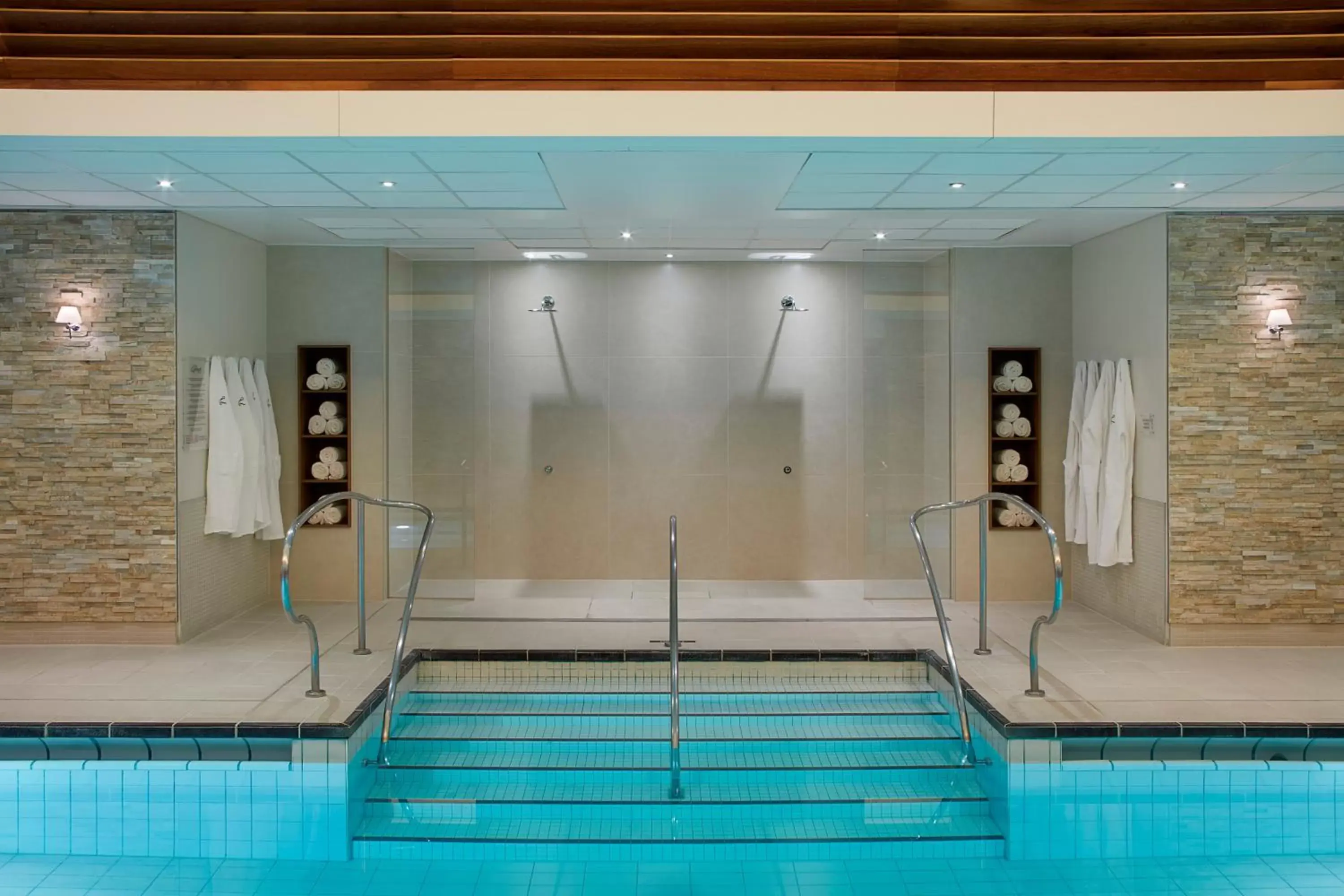 Swimming pool in The Landmark London Swimming pool in The Landmark London