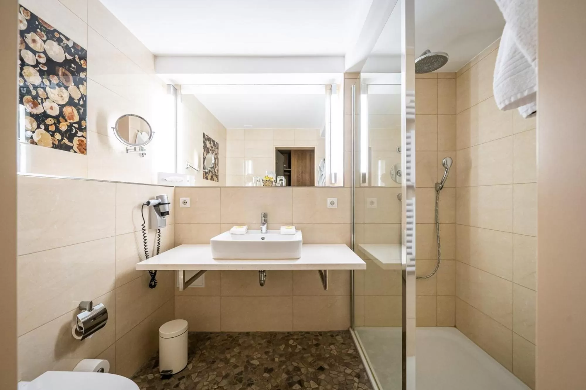 Bathroom in Waldhotel Tannenhäuschen