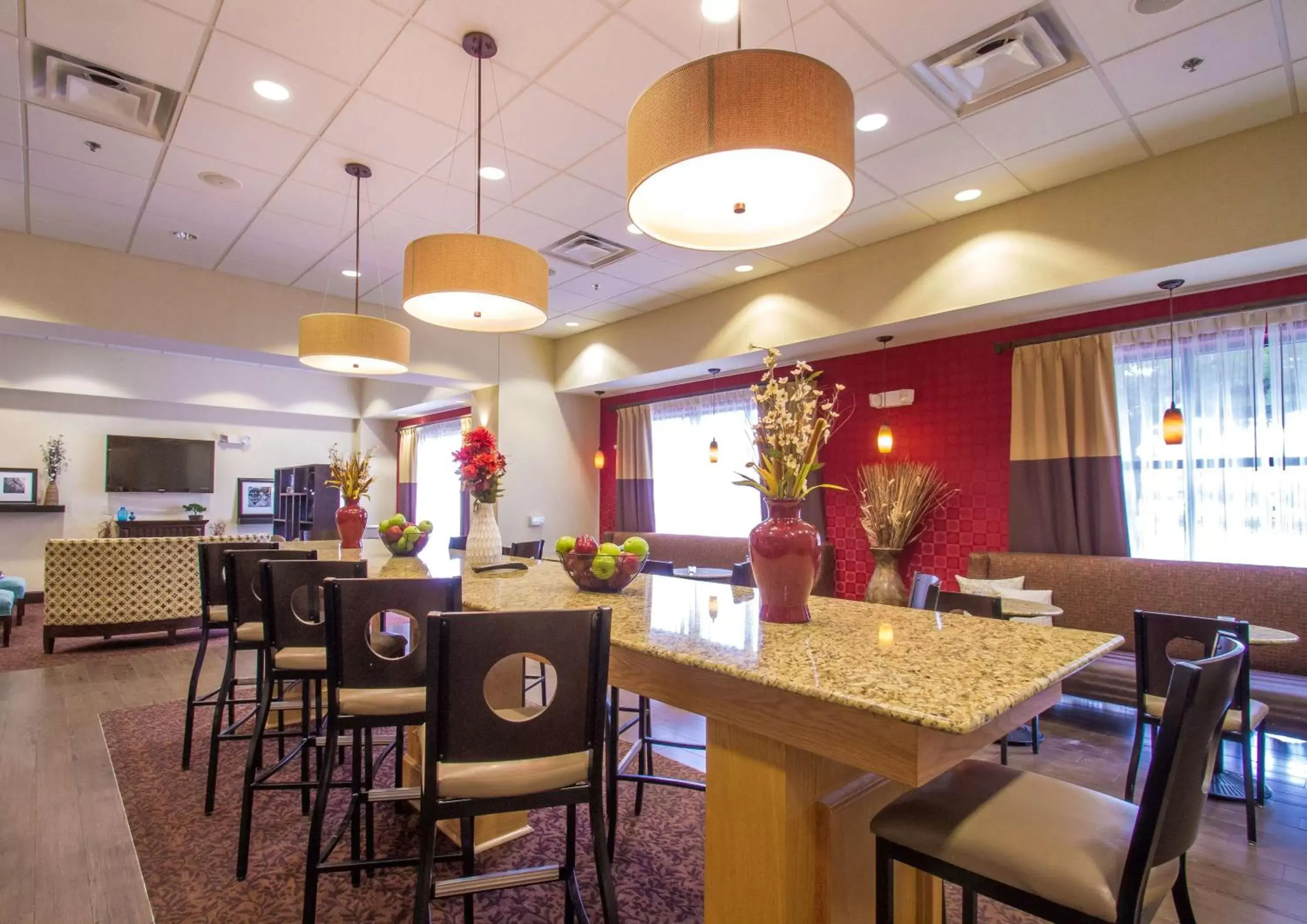 Dining area, Restaurant/Places to Eat in Hampton Inn Greenville