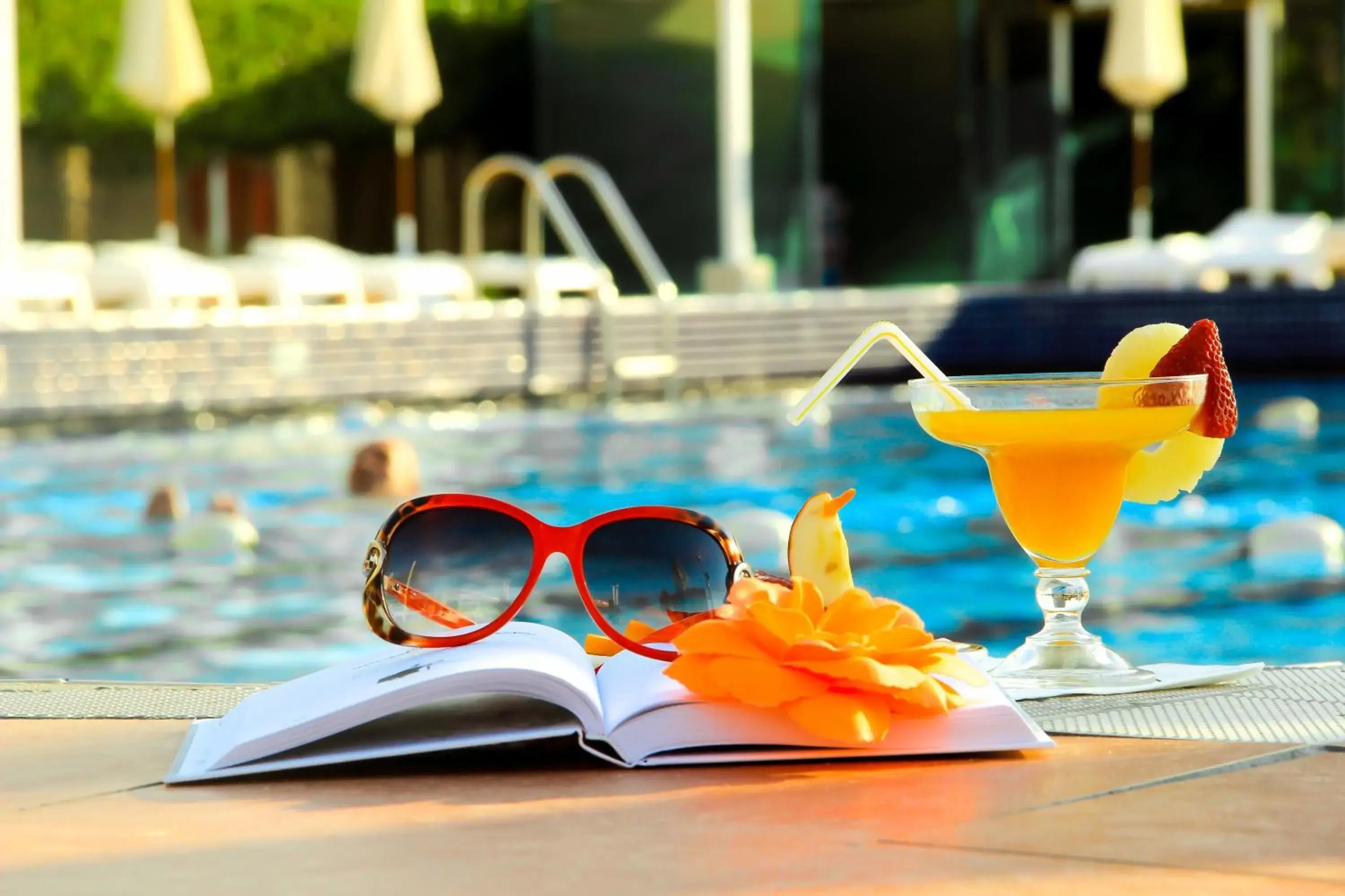 Drinks, Swimming Pool in Sharjah Carlton Hotel