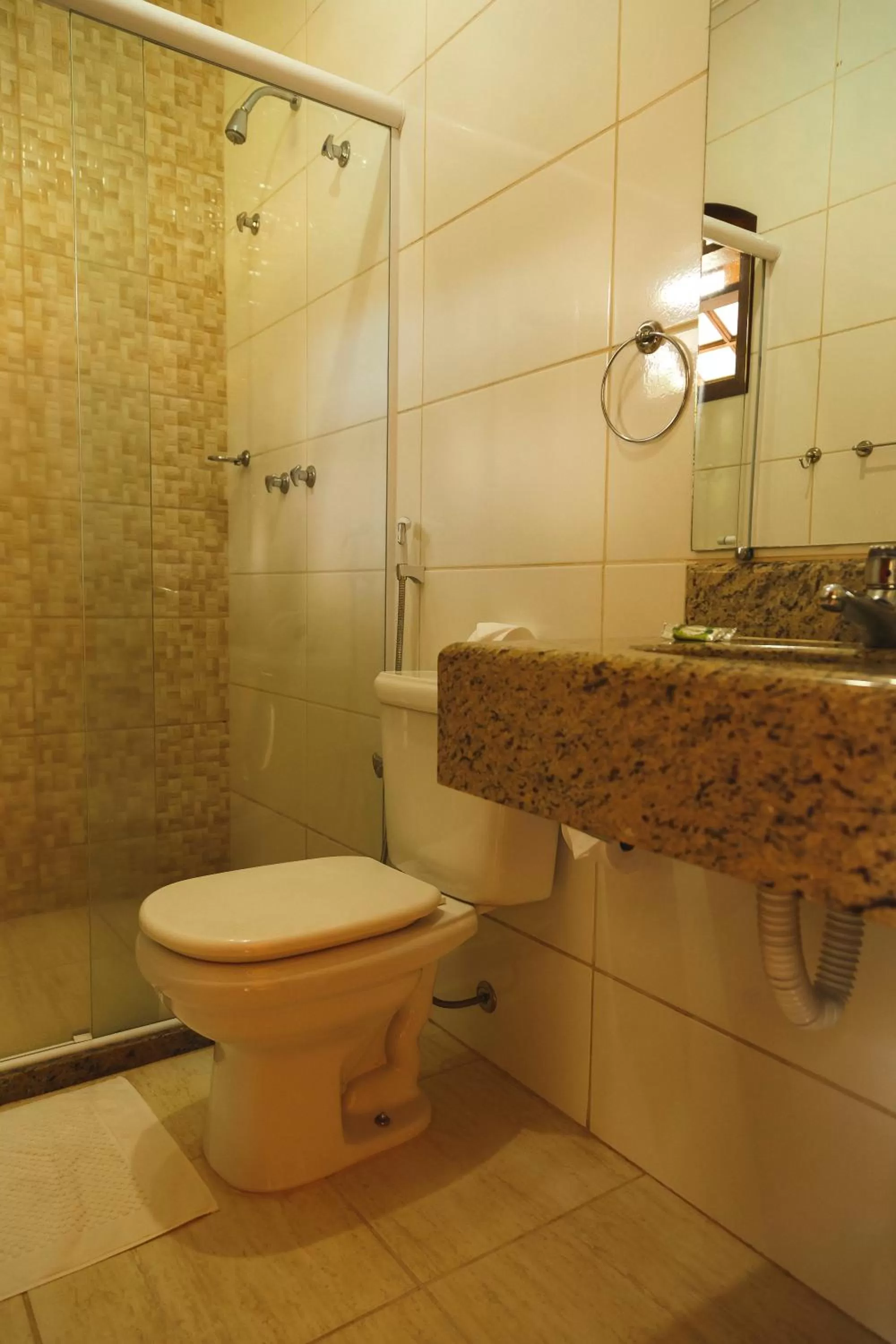 Bathroom in Pousada Le Sapê