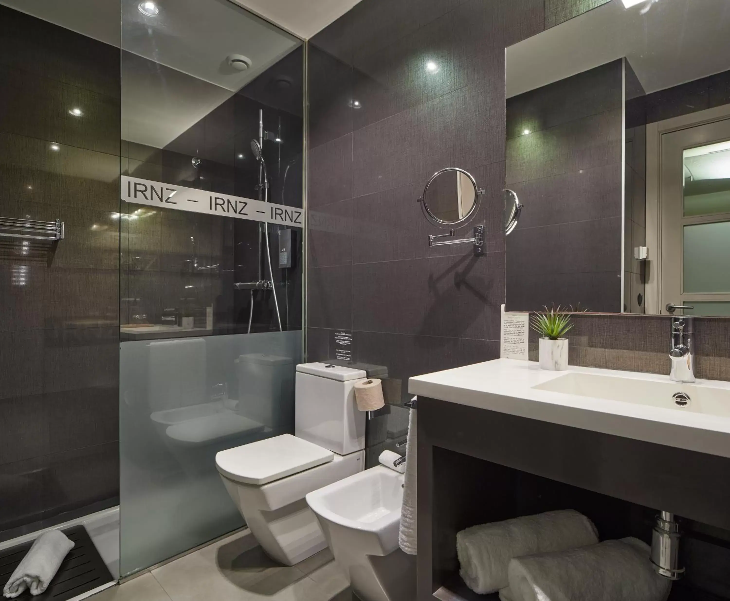 Bathroom in Irenaz Resort Apartamentos