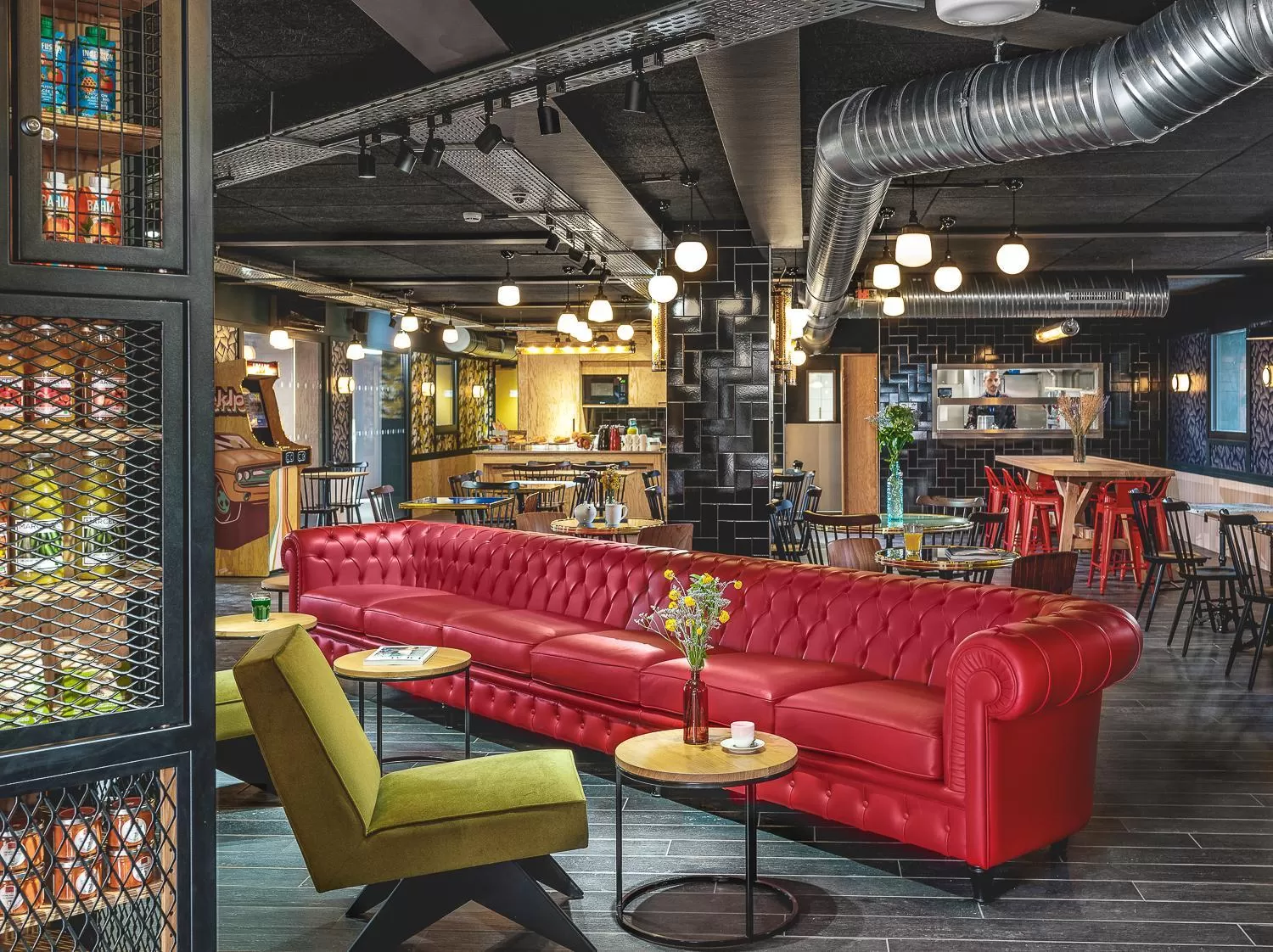 Property building in Eklo Hotels Paris Marne La Vallée