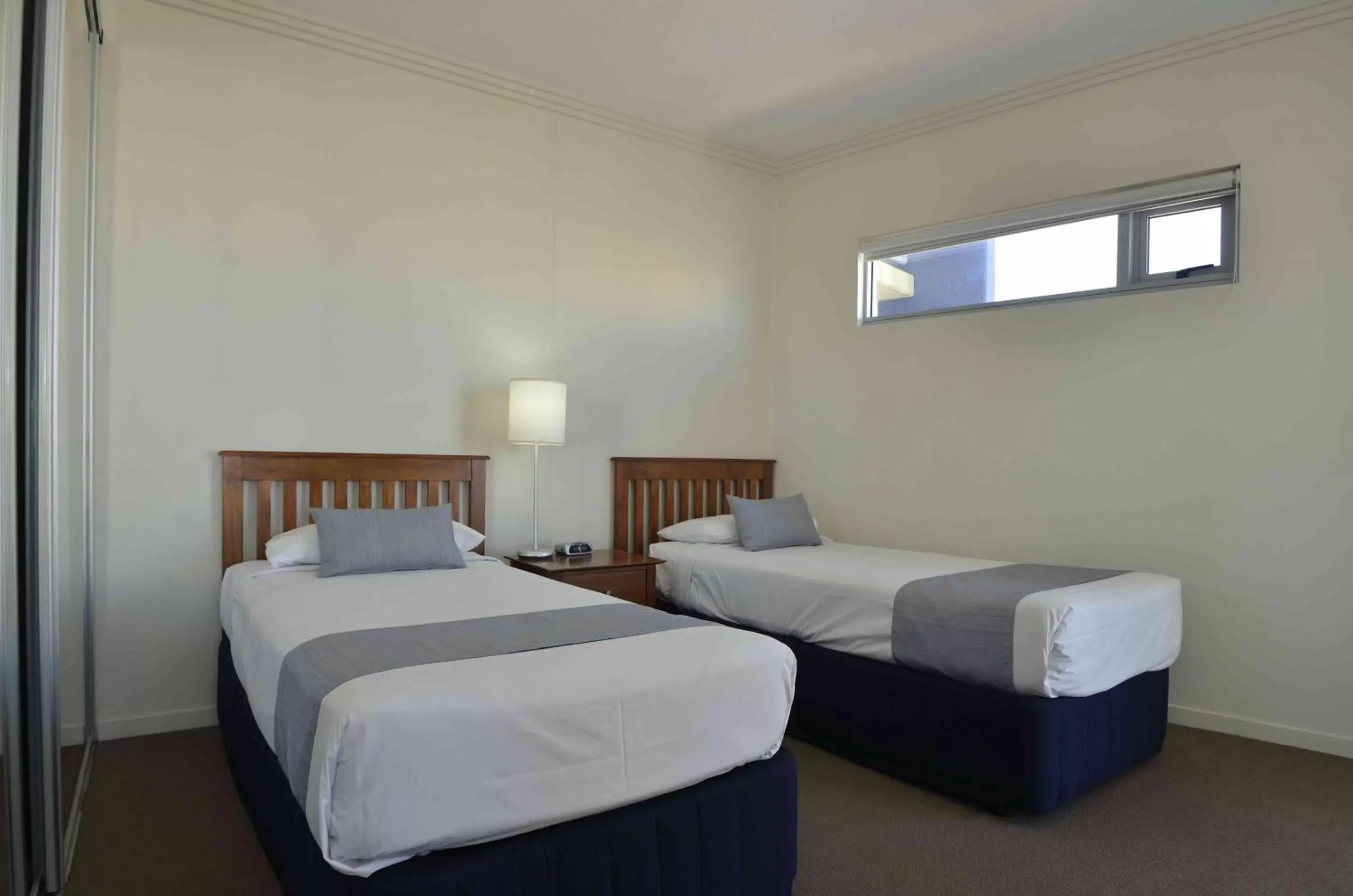 Photo of the whole room, Bed in Pumicestone Blue Resort