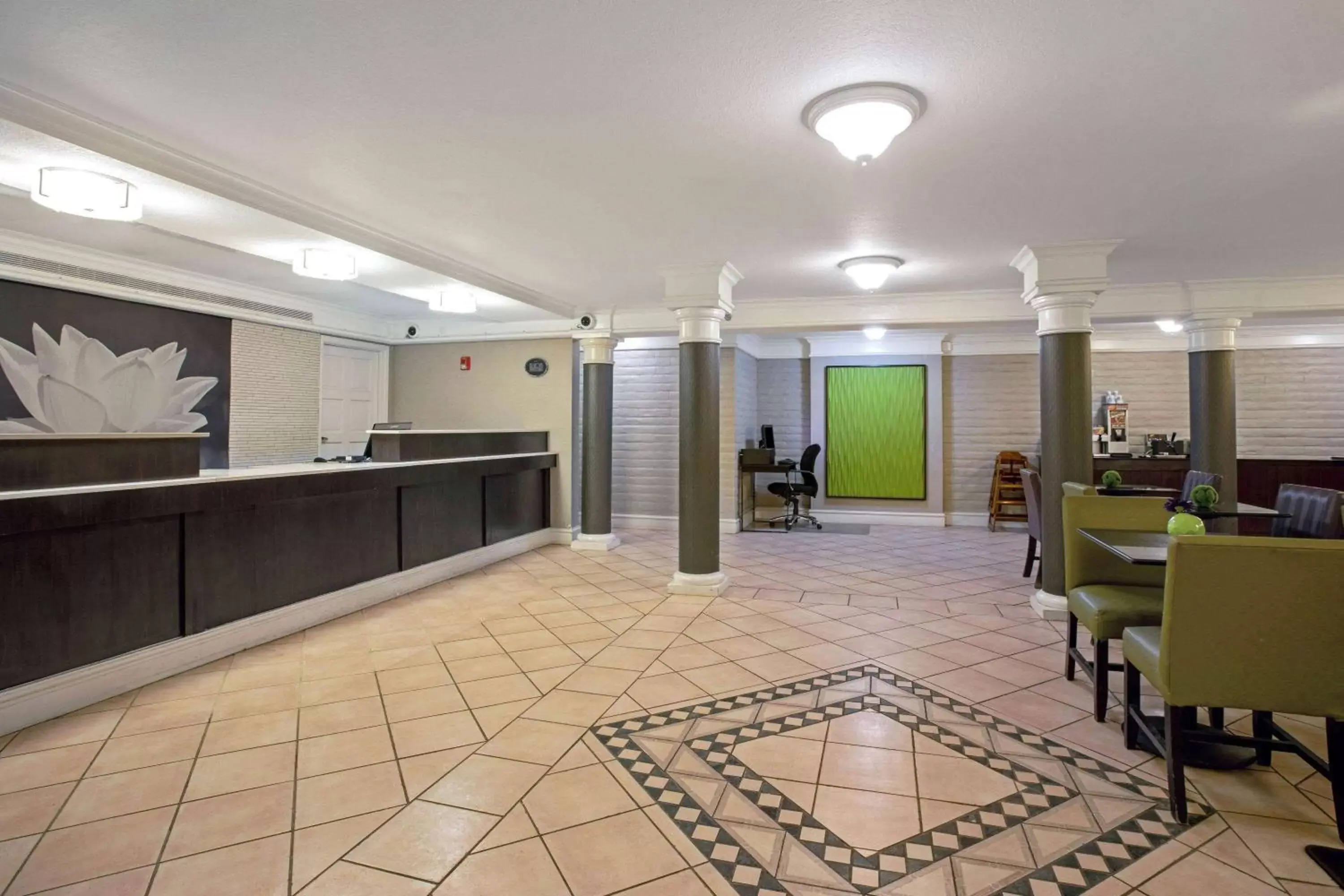 Lobby or reception, Lobby/Reception in La Quinta Inn by Wyndham Denver Golden