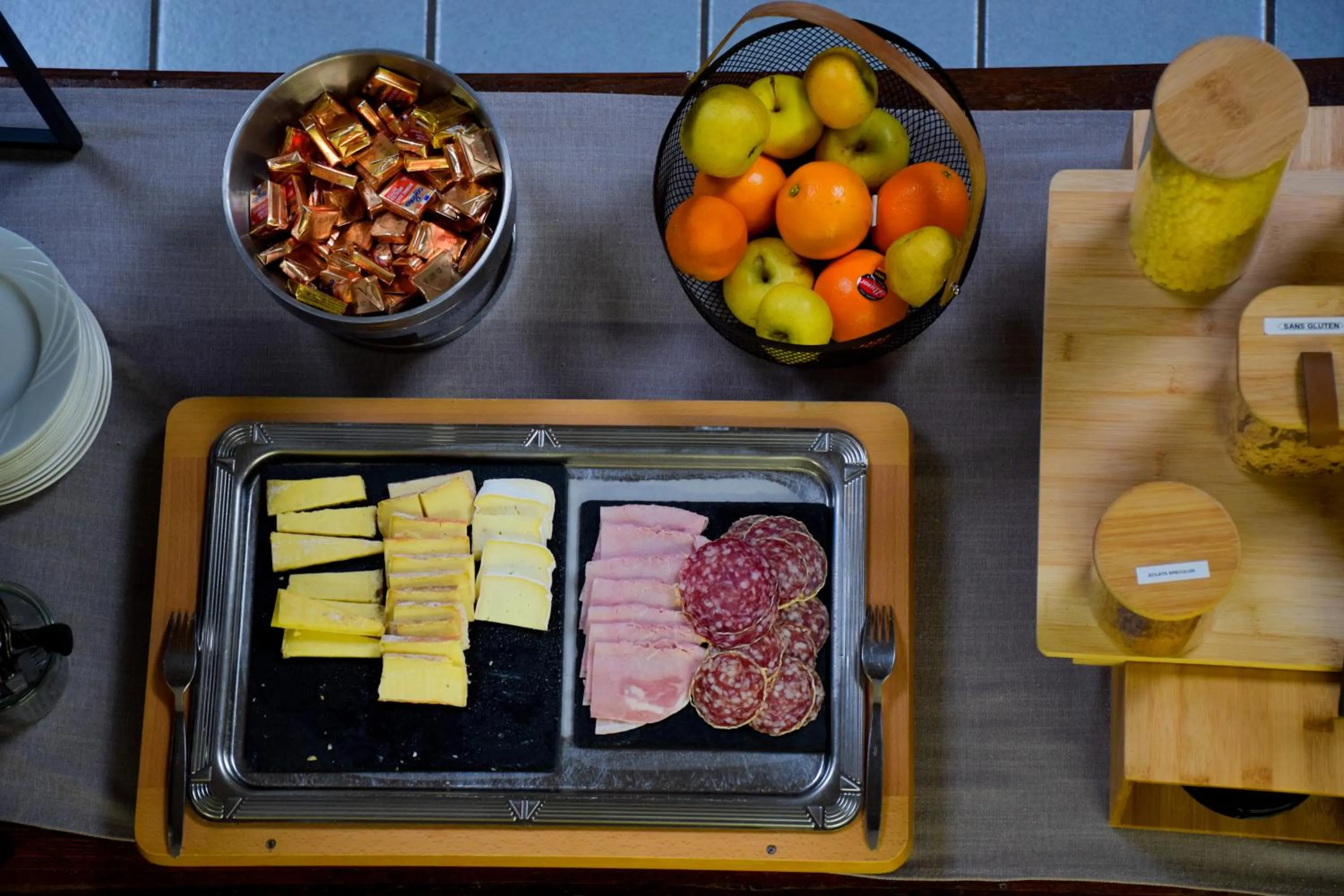 Breakfast, Food in Hotel Aurena