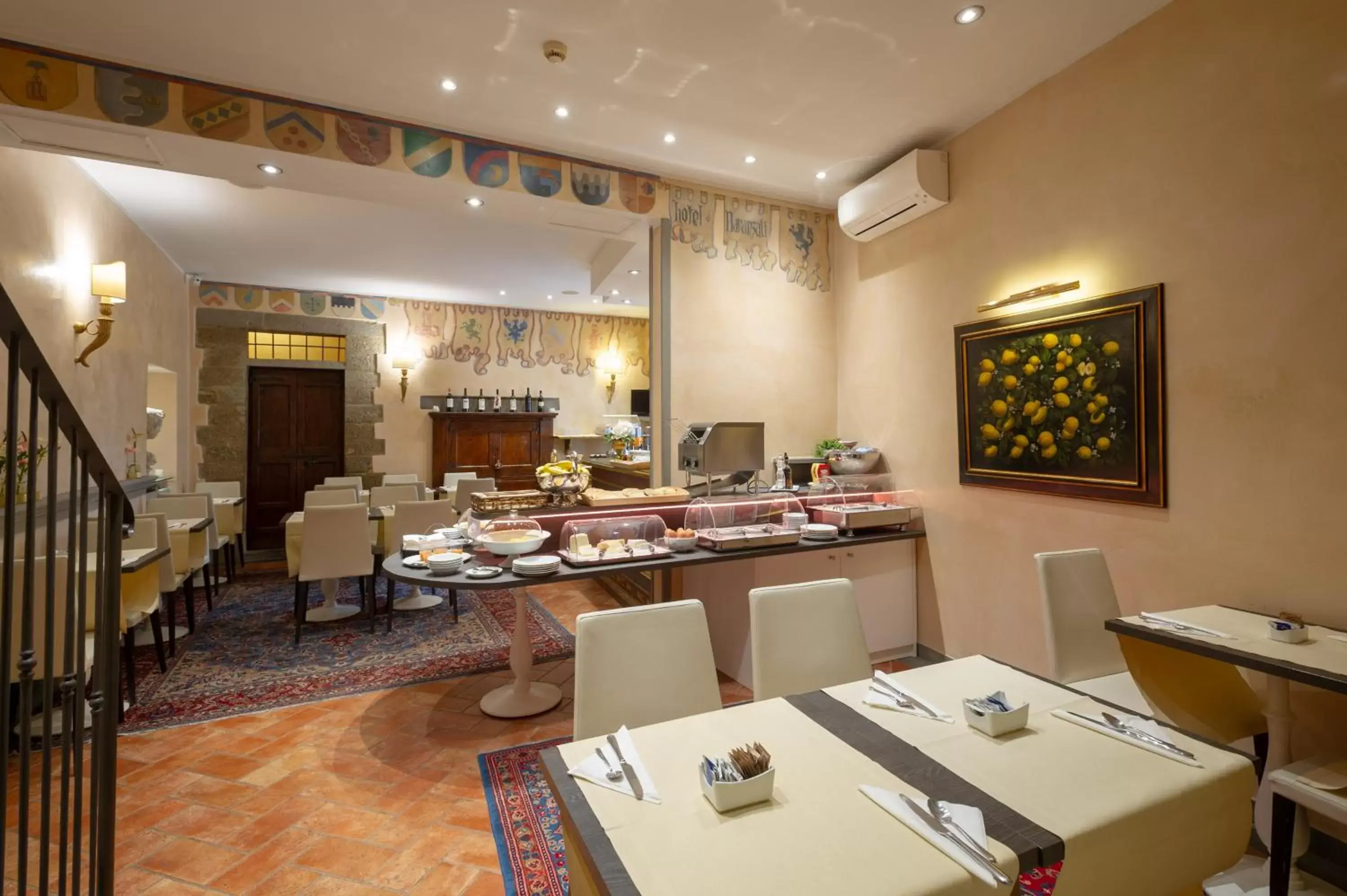 Restaurant/Places to Eat in Hotel Davanzati