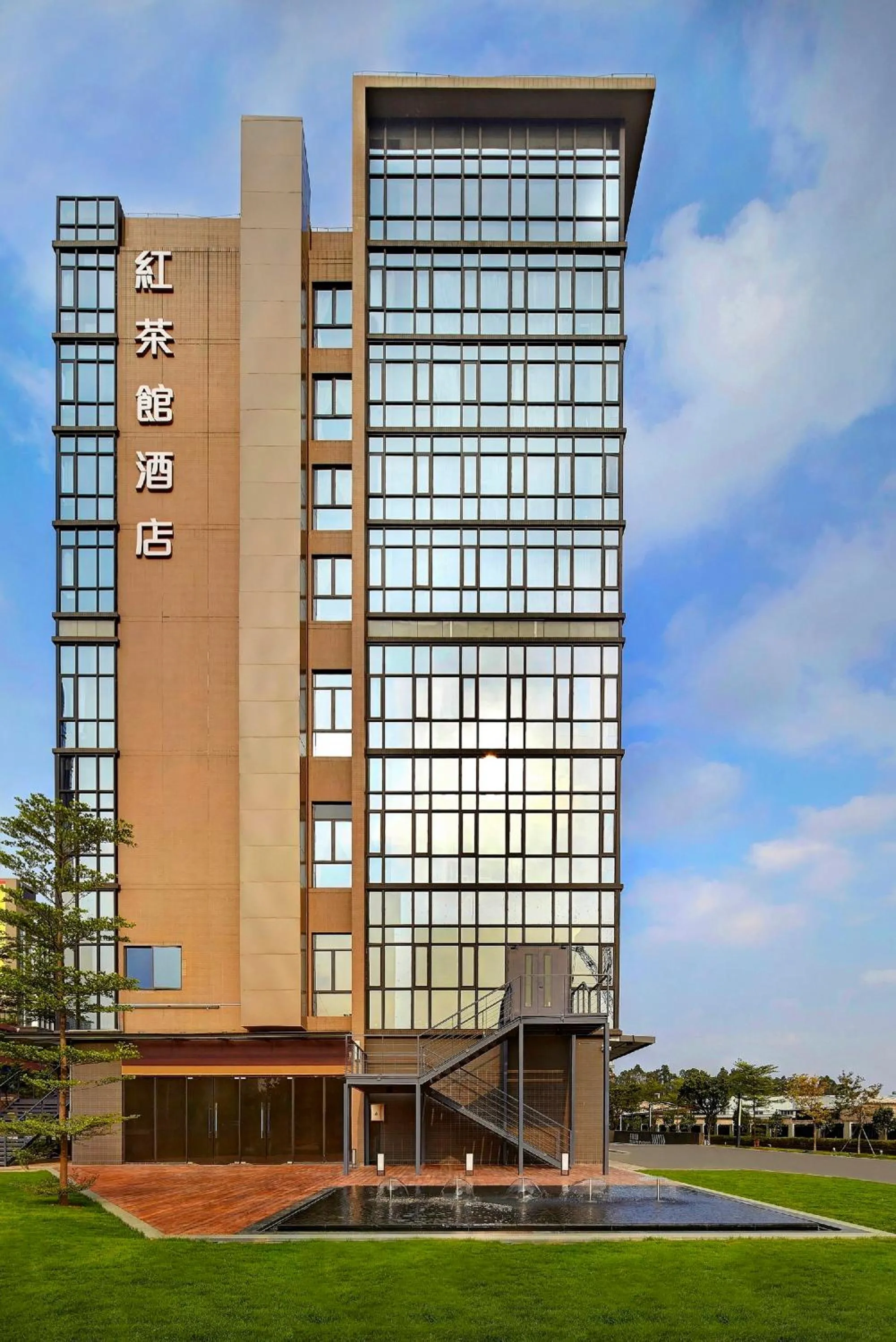 Facade/entrance in Bridal Tea House Hotel