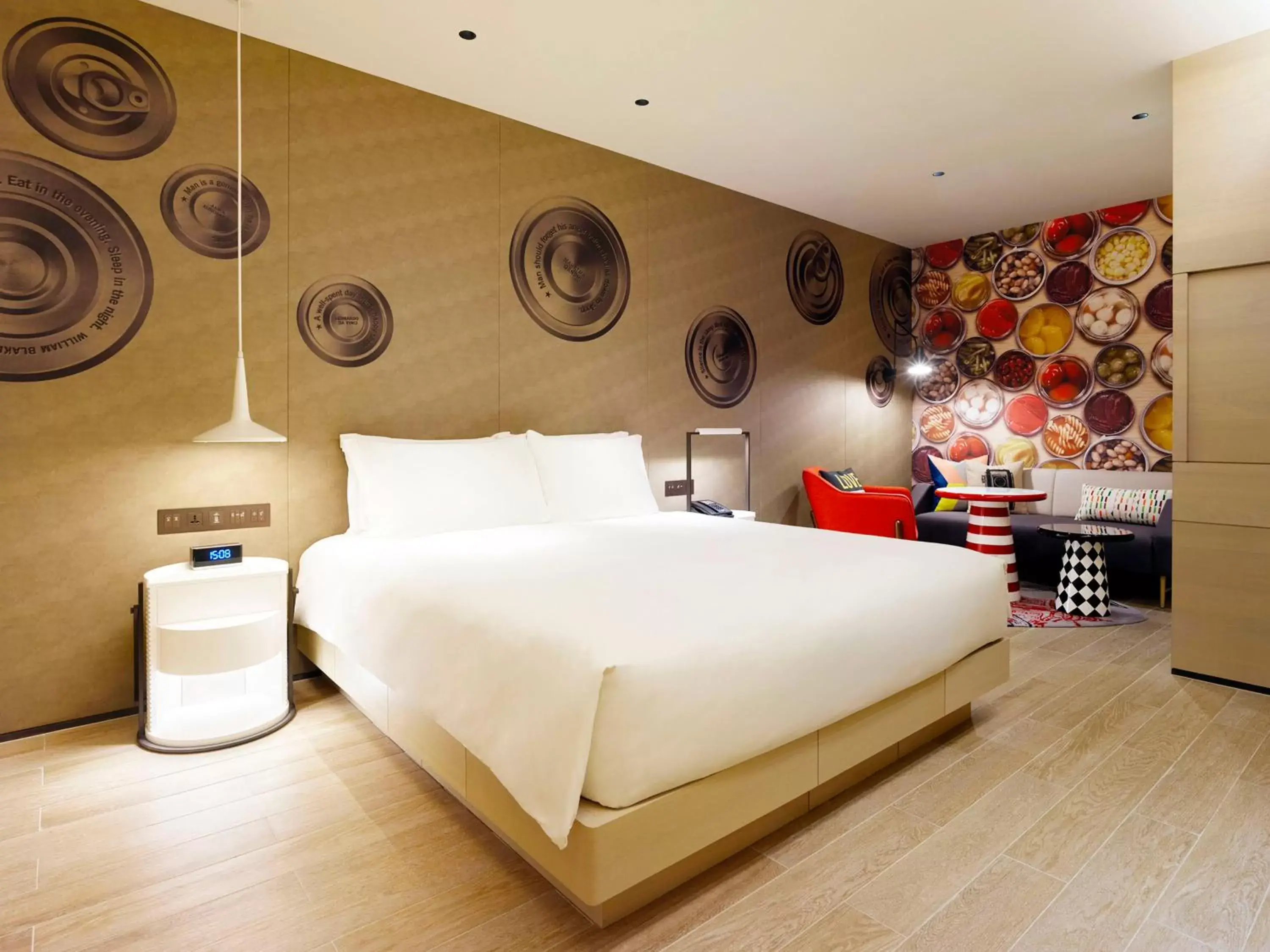 Photo of the whole room, Bed in Hotel Indigo Kaohsiung Central Park, an IHG Hotel