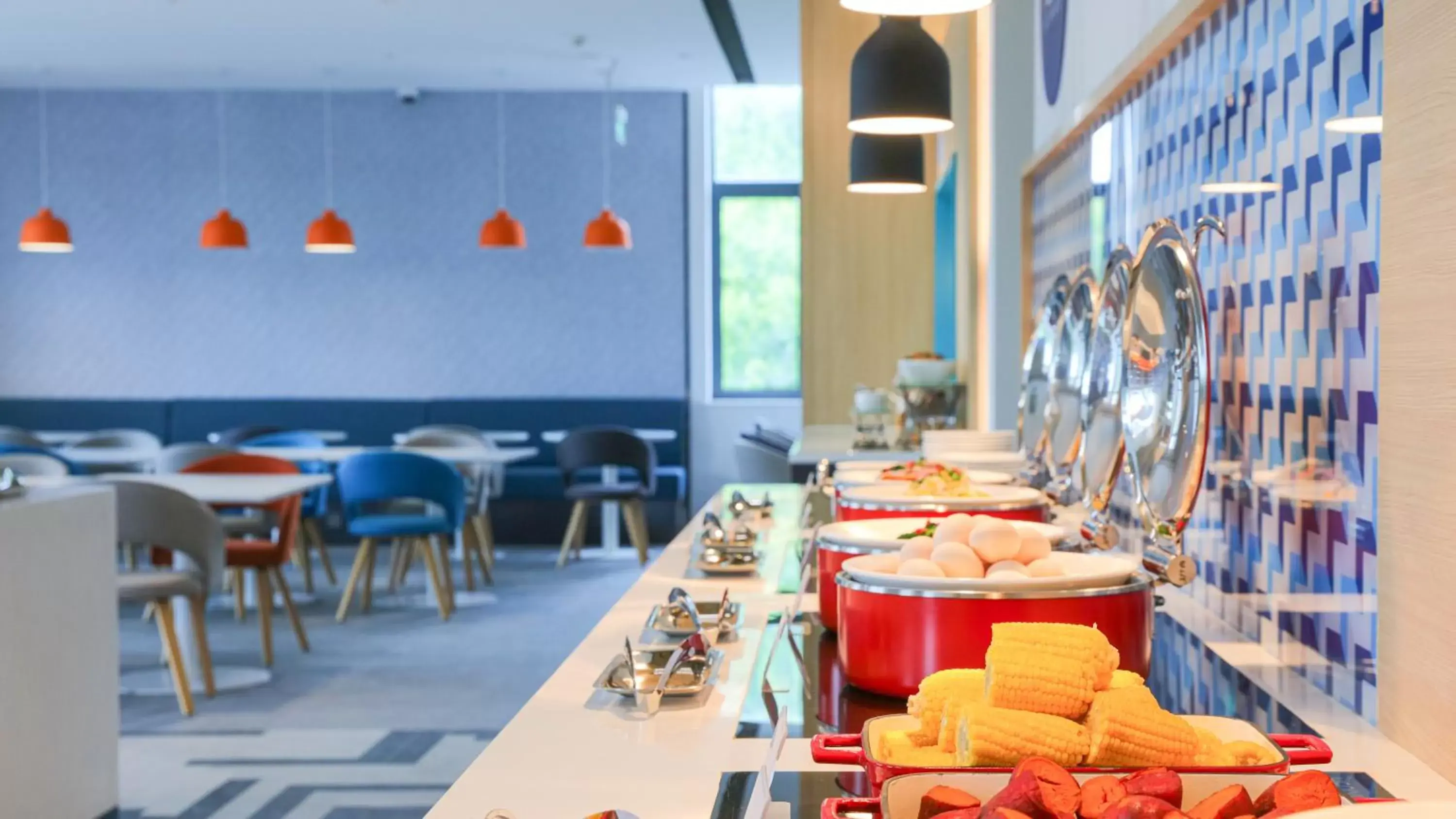 Buffet breakfast in Holiday Inn Express Shanghai Pudong Airport by IHG Buffet breakfast in Holiday Inn Express Shanghai Pudong Airport by IHG