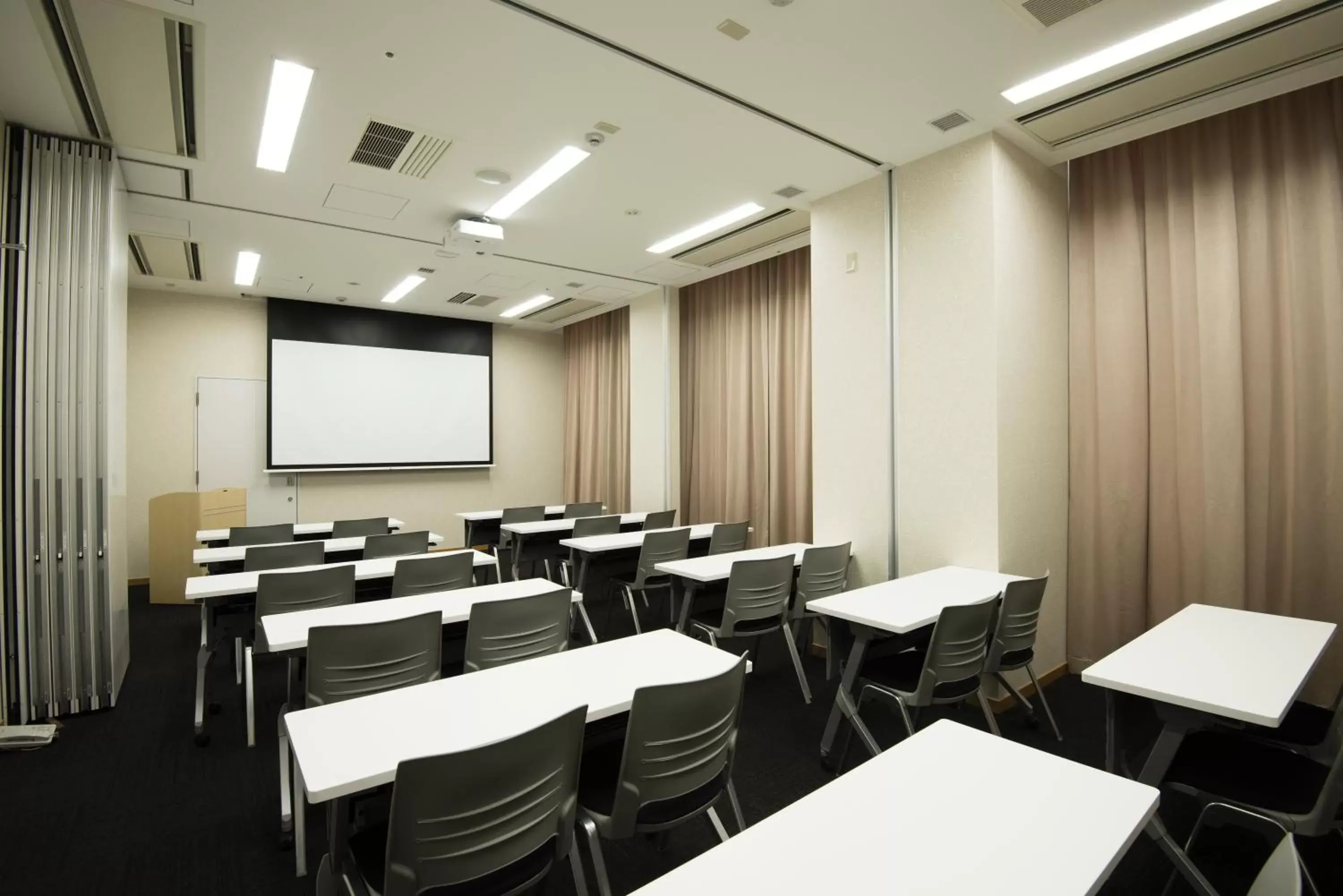 Meeting/conference room in JR Kyushu Hotel Blossom Oita