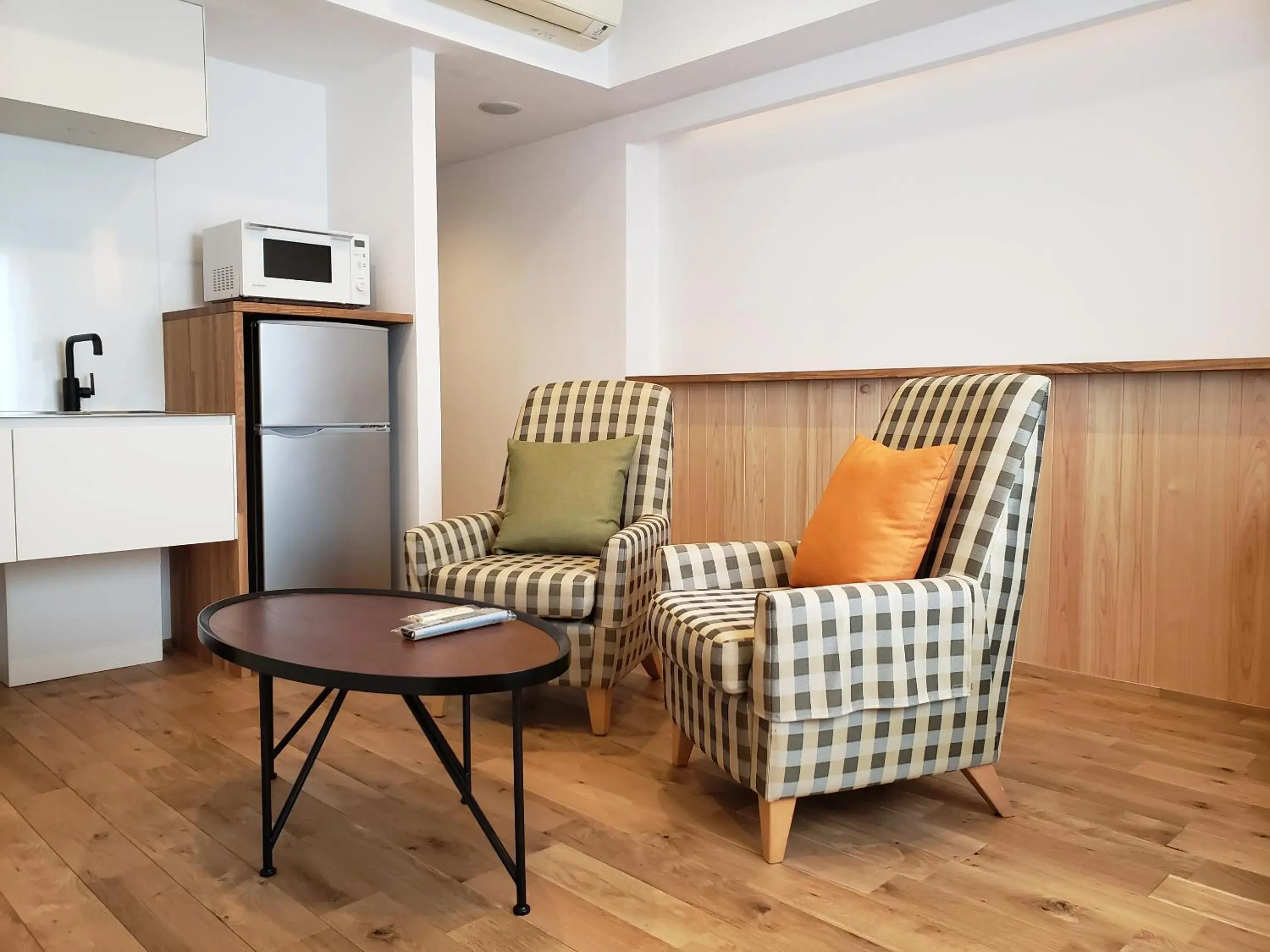 Seating Area in Matsumoto Marunouchi Hotel