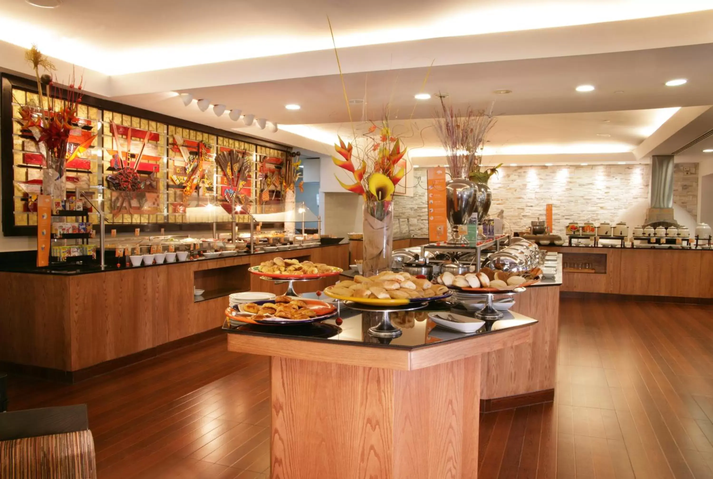 Restaurant/places to eat in Barcelo Guadalajara Restaurant/places to eat in Barcelo Guadalajara