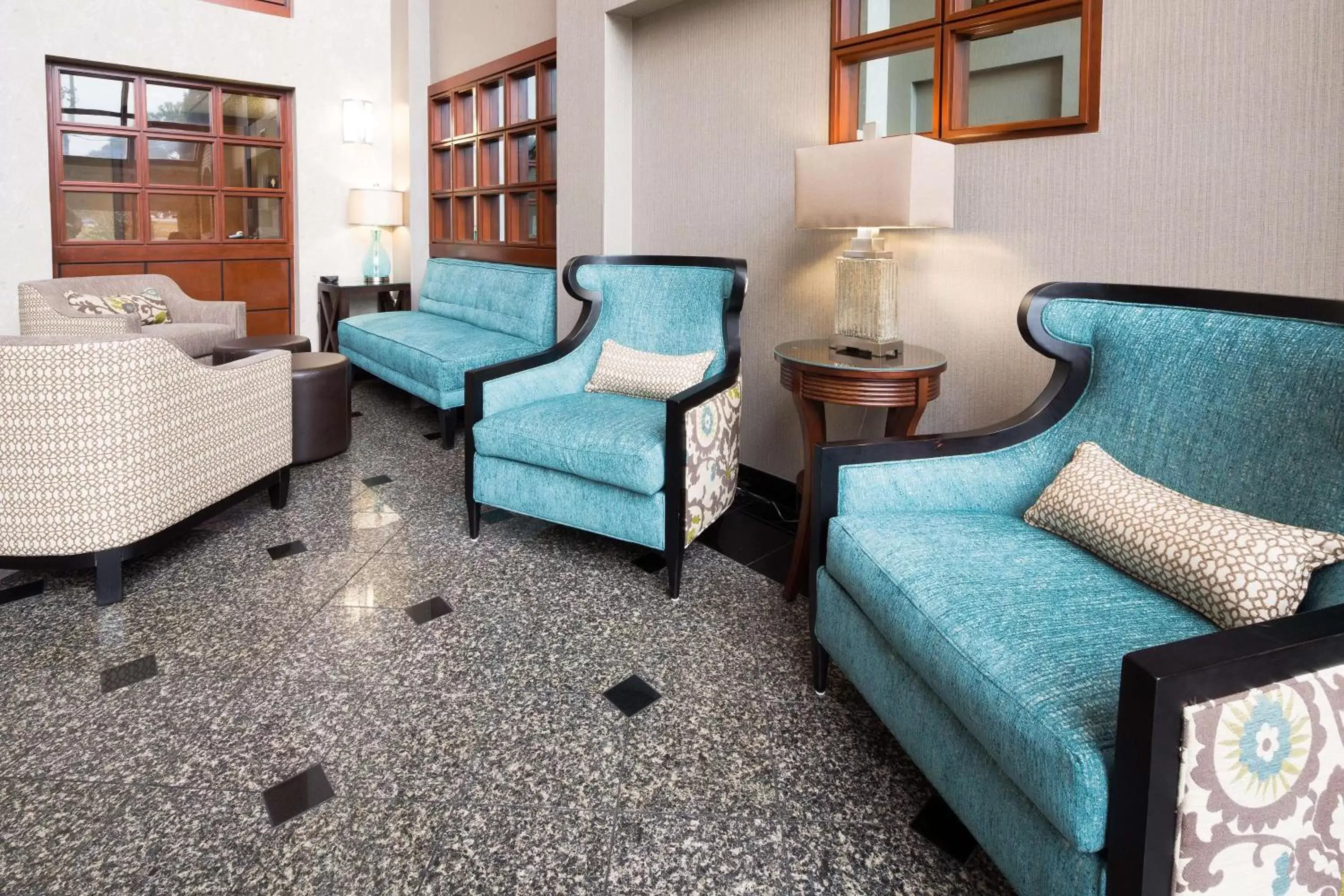 Lobby or reception, Seating Area in Drury Inn - Mobile