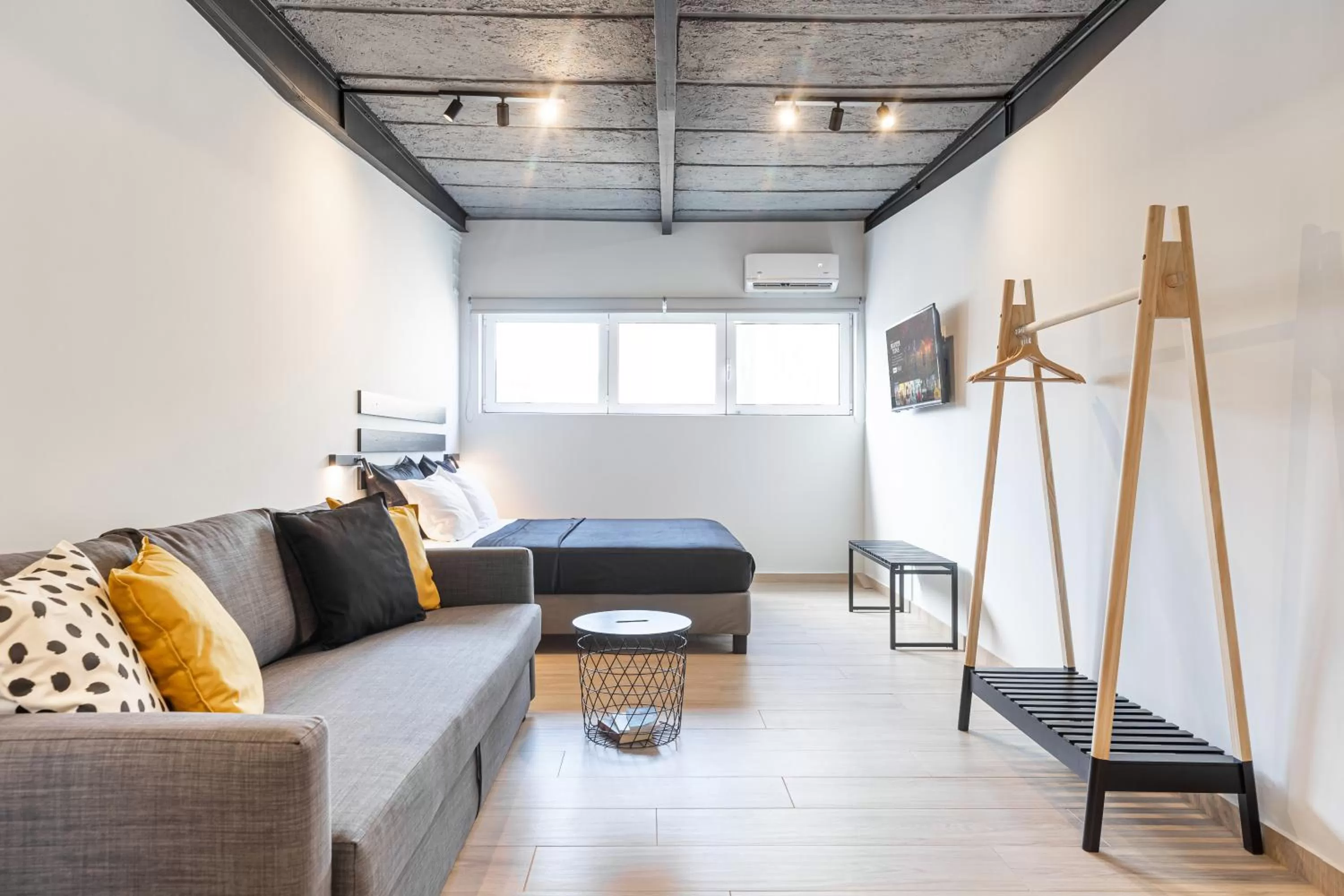 TV and multimedia in Ermoo Athens Modern Living