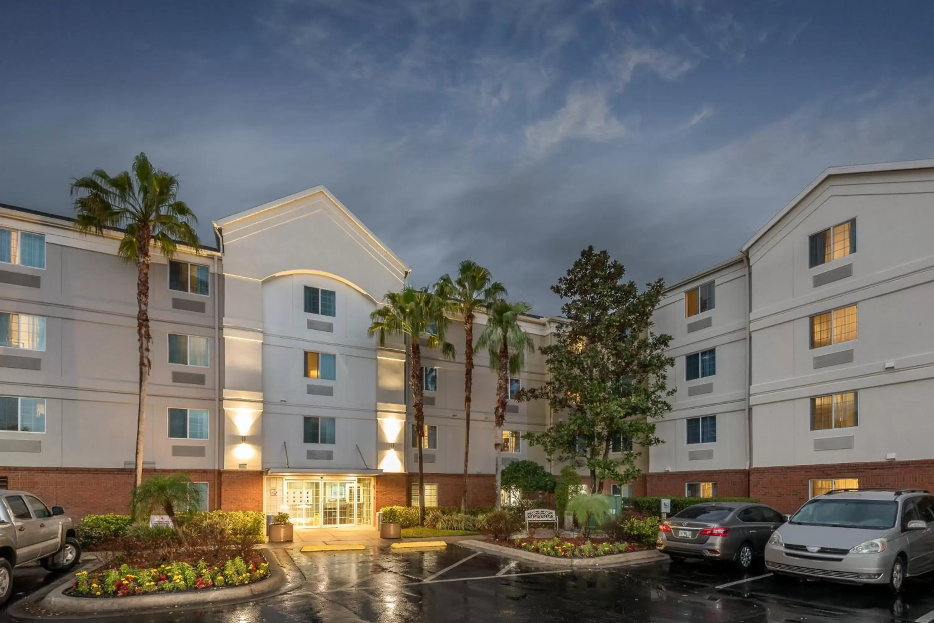 Property Building in Candlewood Suites Lake Mary, an IHG Hotel