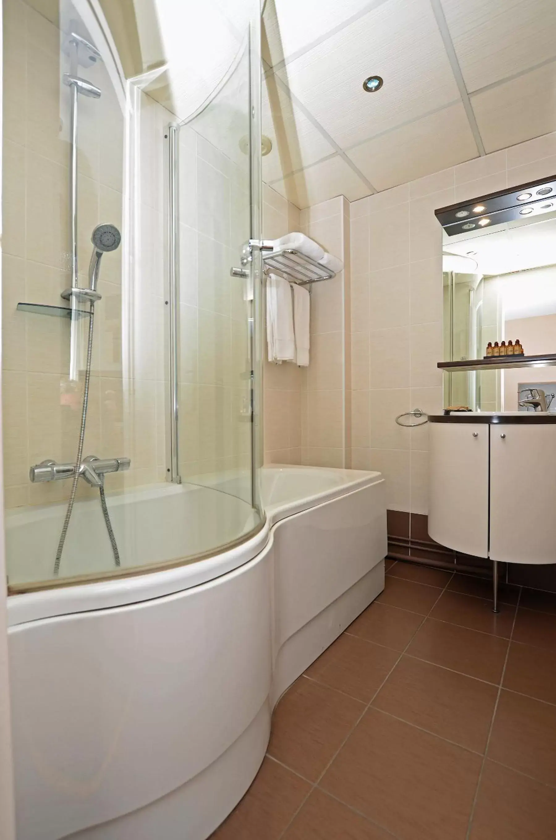 Bathroom in Hôtel La Réserve